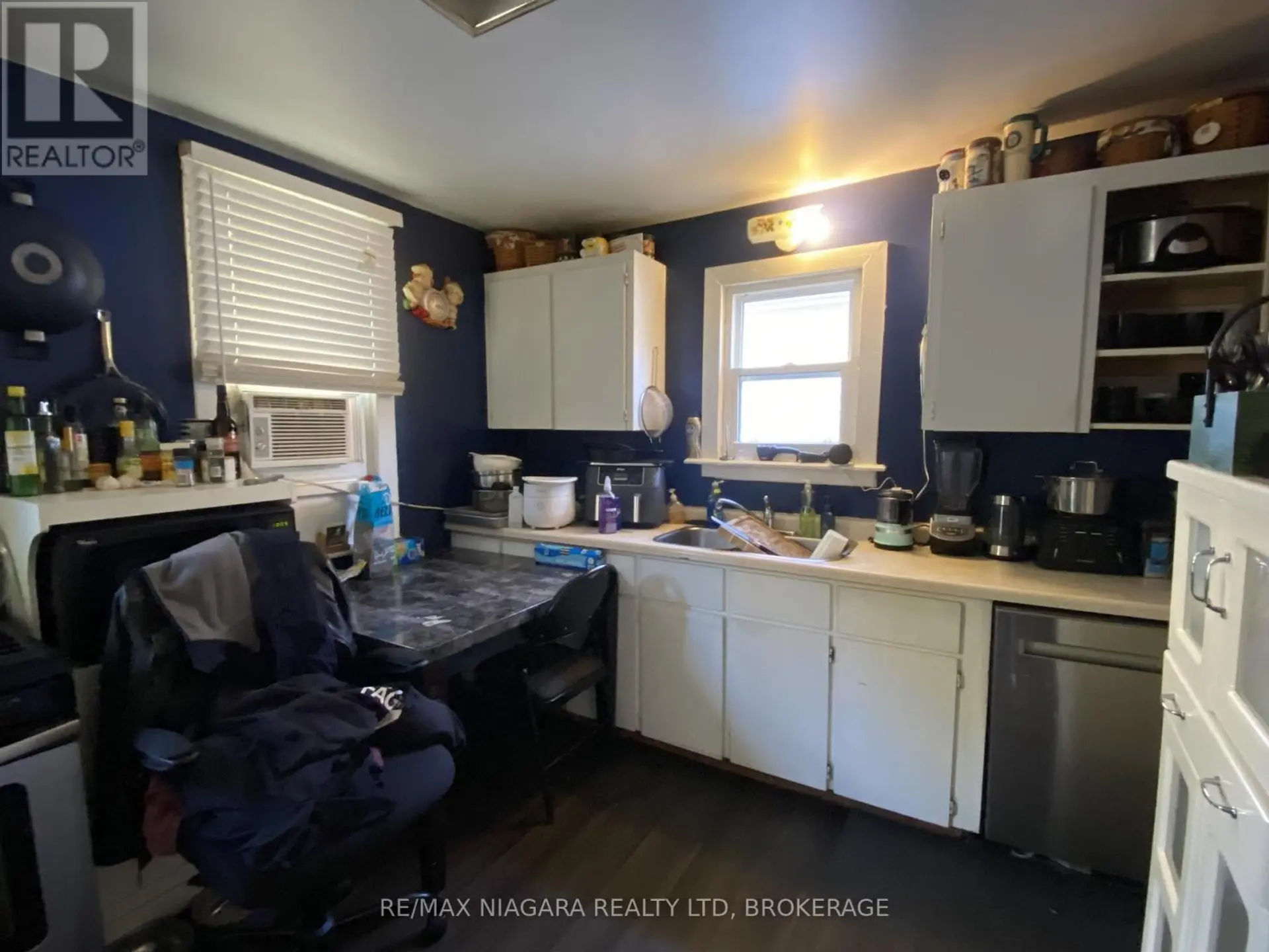 84 WATERLOO STREET - Image 9