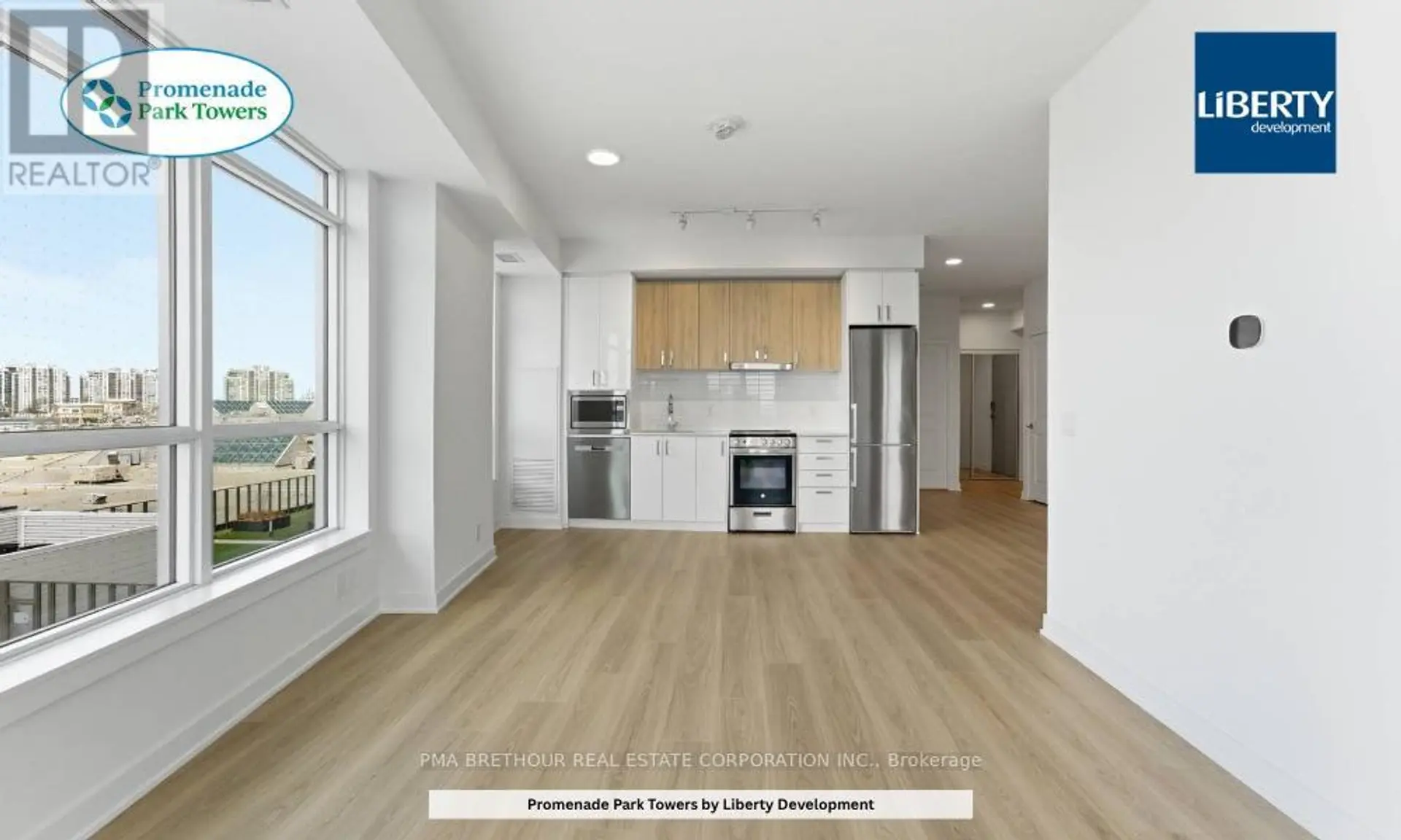 #416 30 UPPER MALL WAY - Image 4