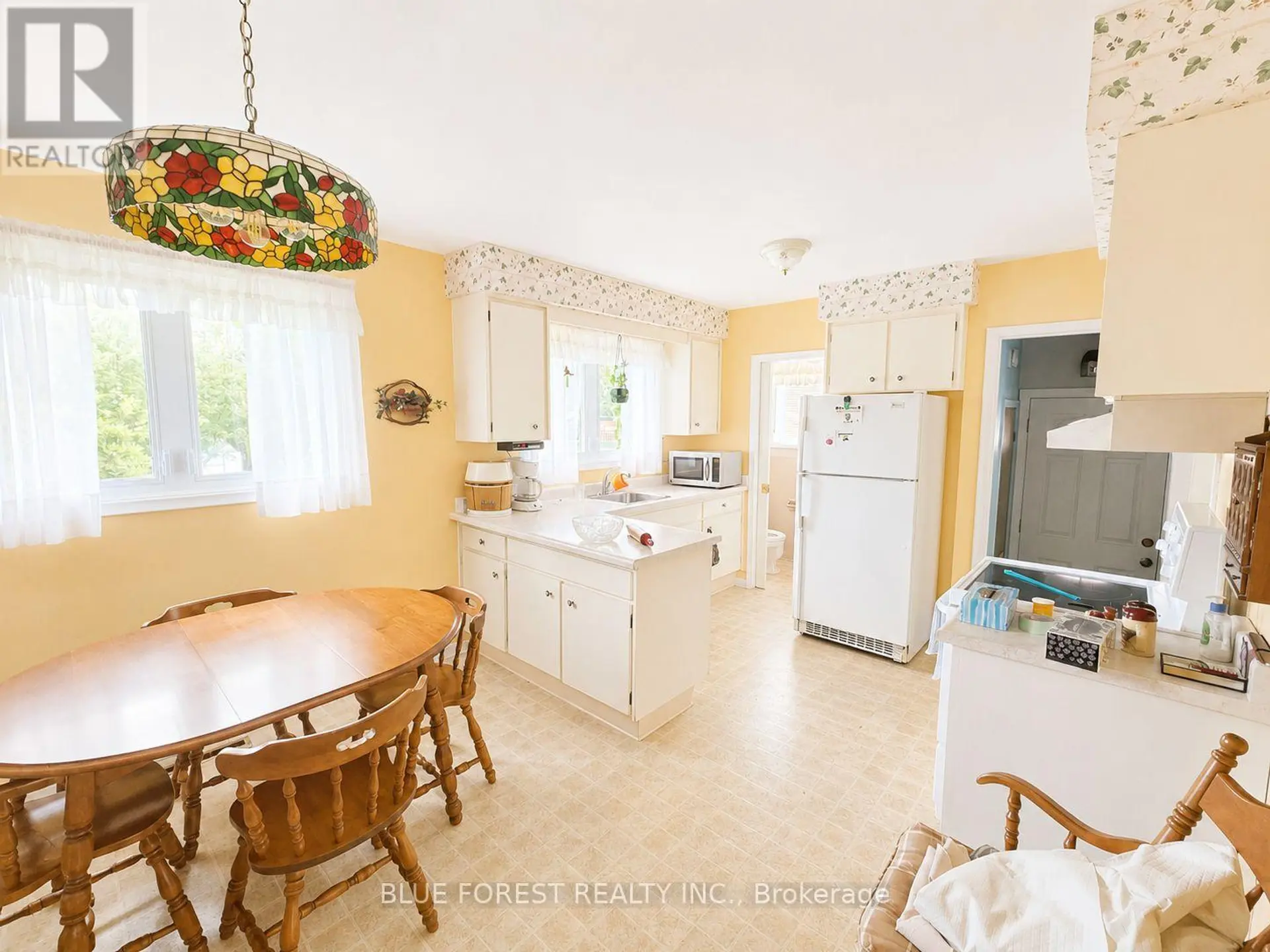 1469 PERTH AVENUE - Image 3