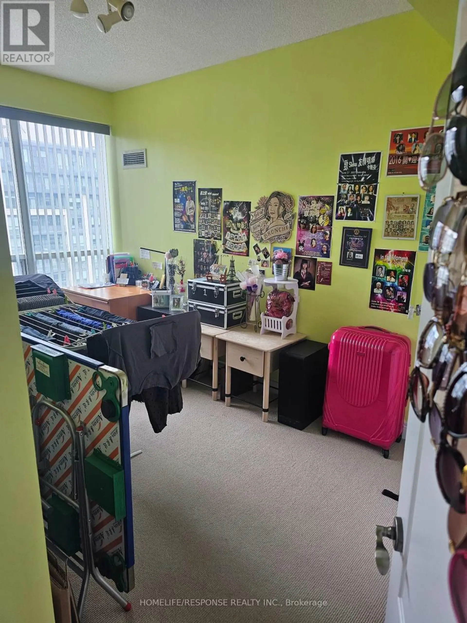 #1011 48 SUNCREST BOULEVARD - Image 4