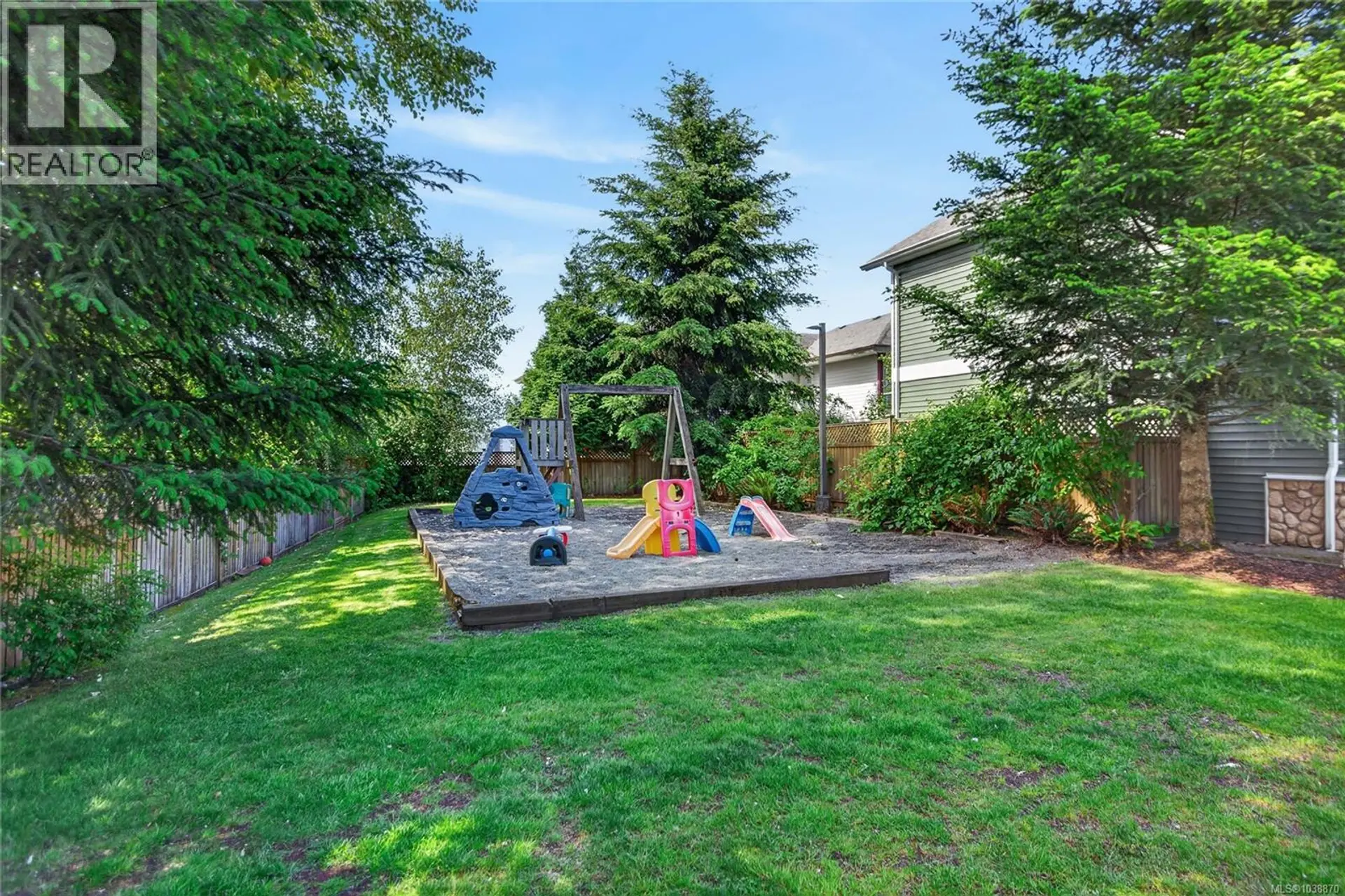 #119 170 Centennial Dr - Image 18