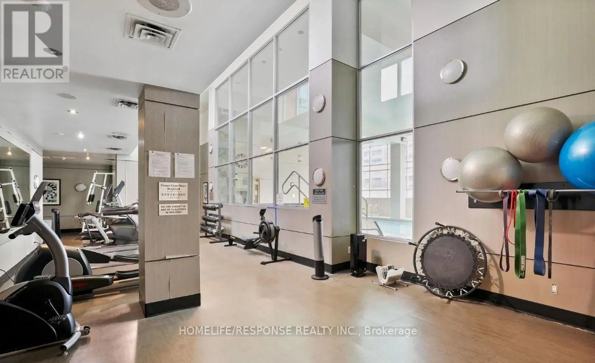 #1011 48 SUNCREST BOULEVARD - Image 15
