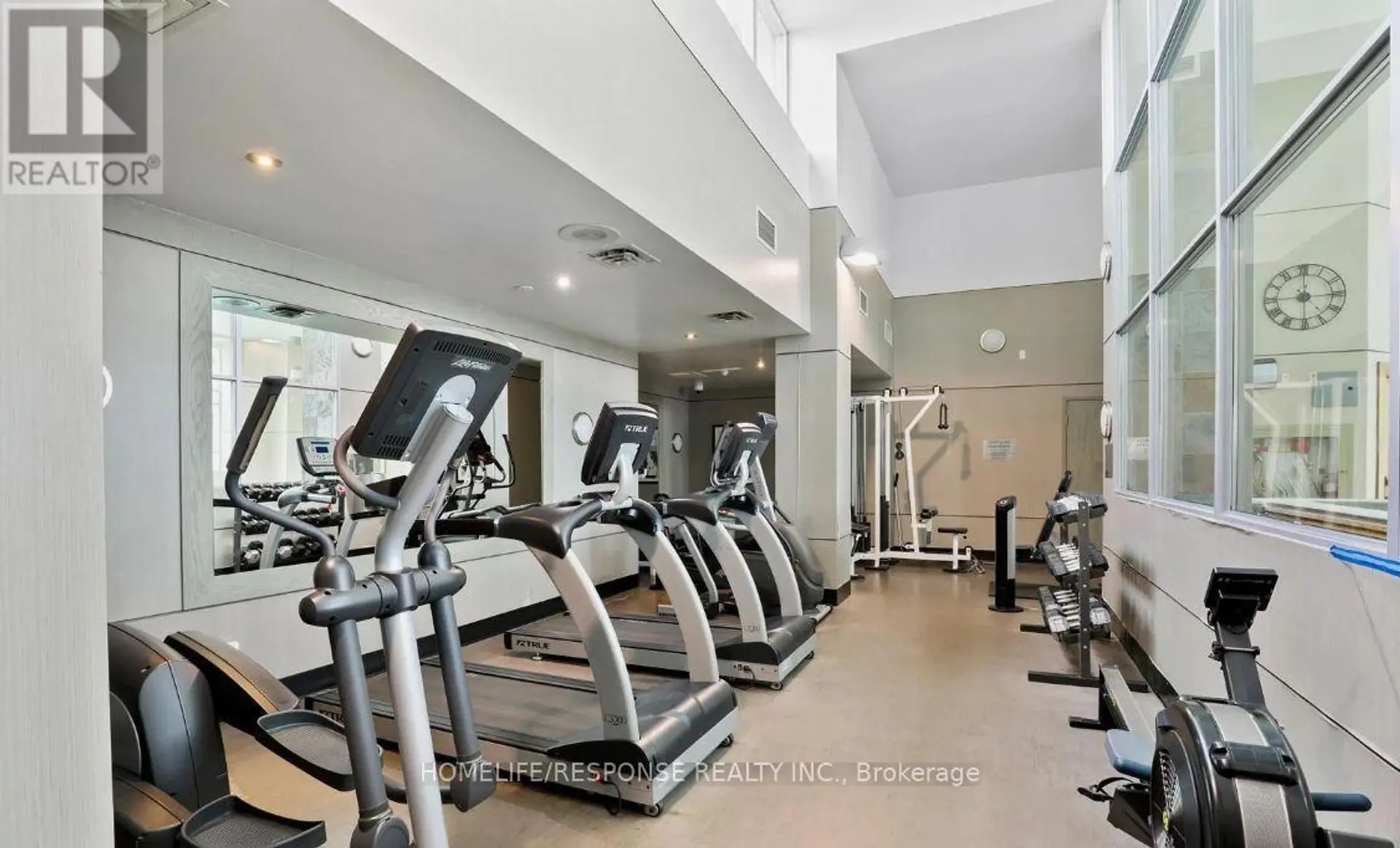 #1011 48 SUNCREST BOULEVARD - Image 16