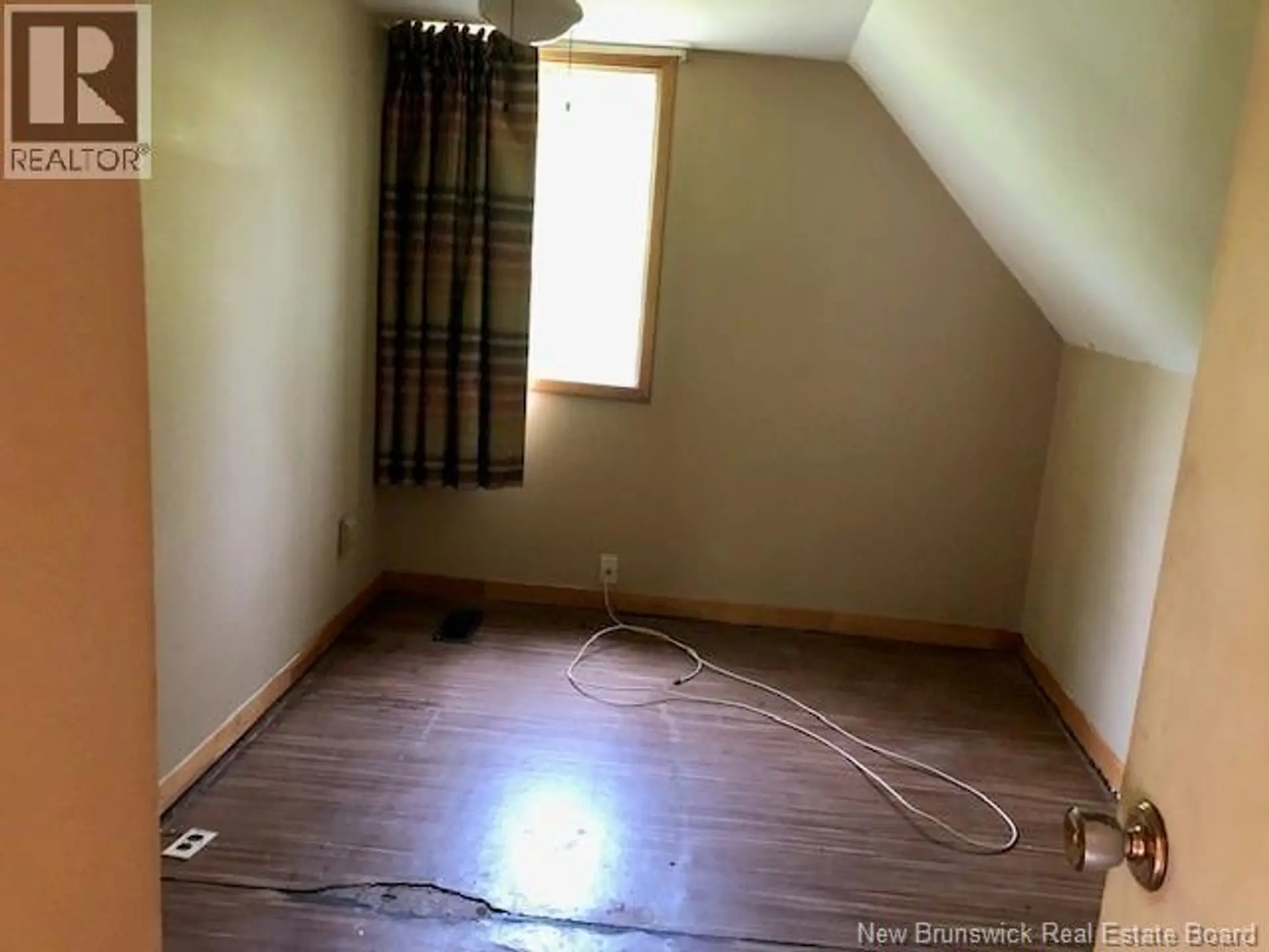 689 Salisbury Road - Image 7