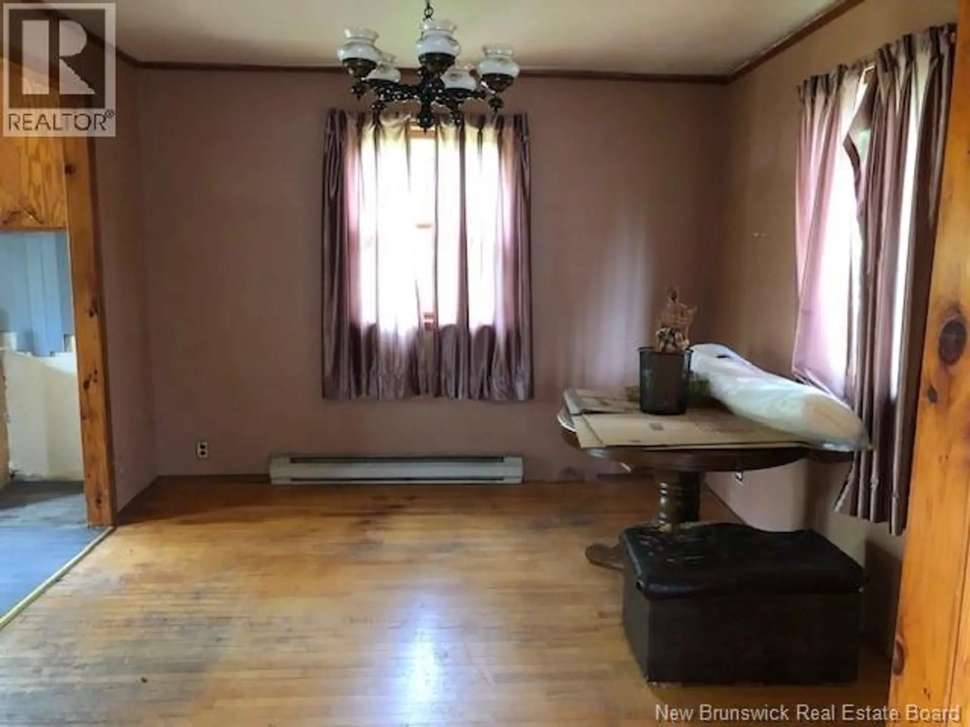 689 Salisbury Road - Image 3