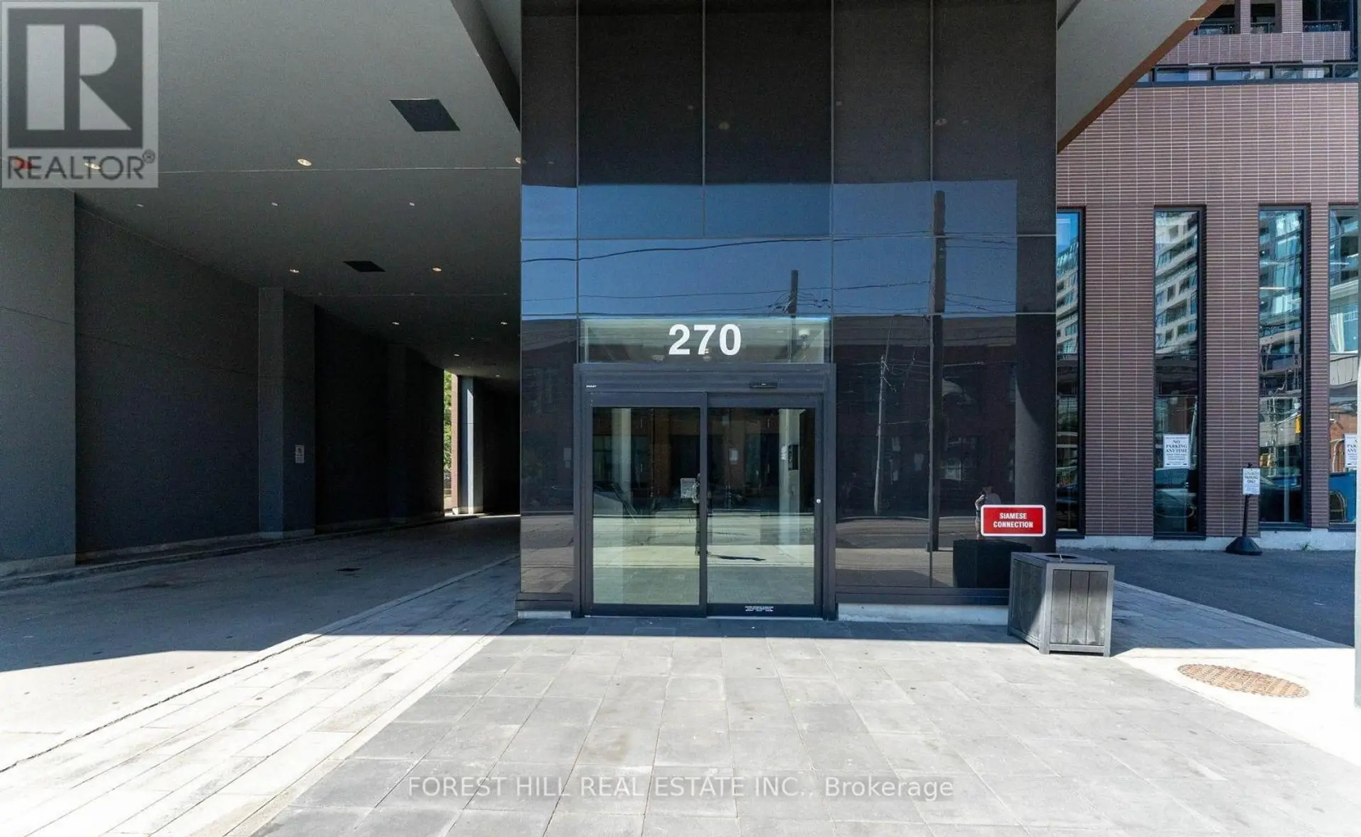 #418 270 DUFFERIN STREET - Image 2