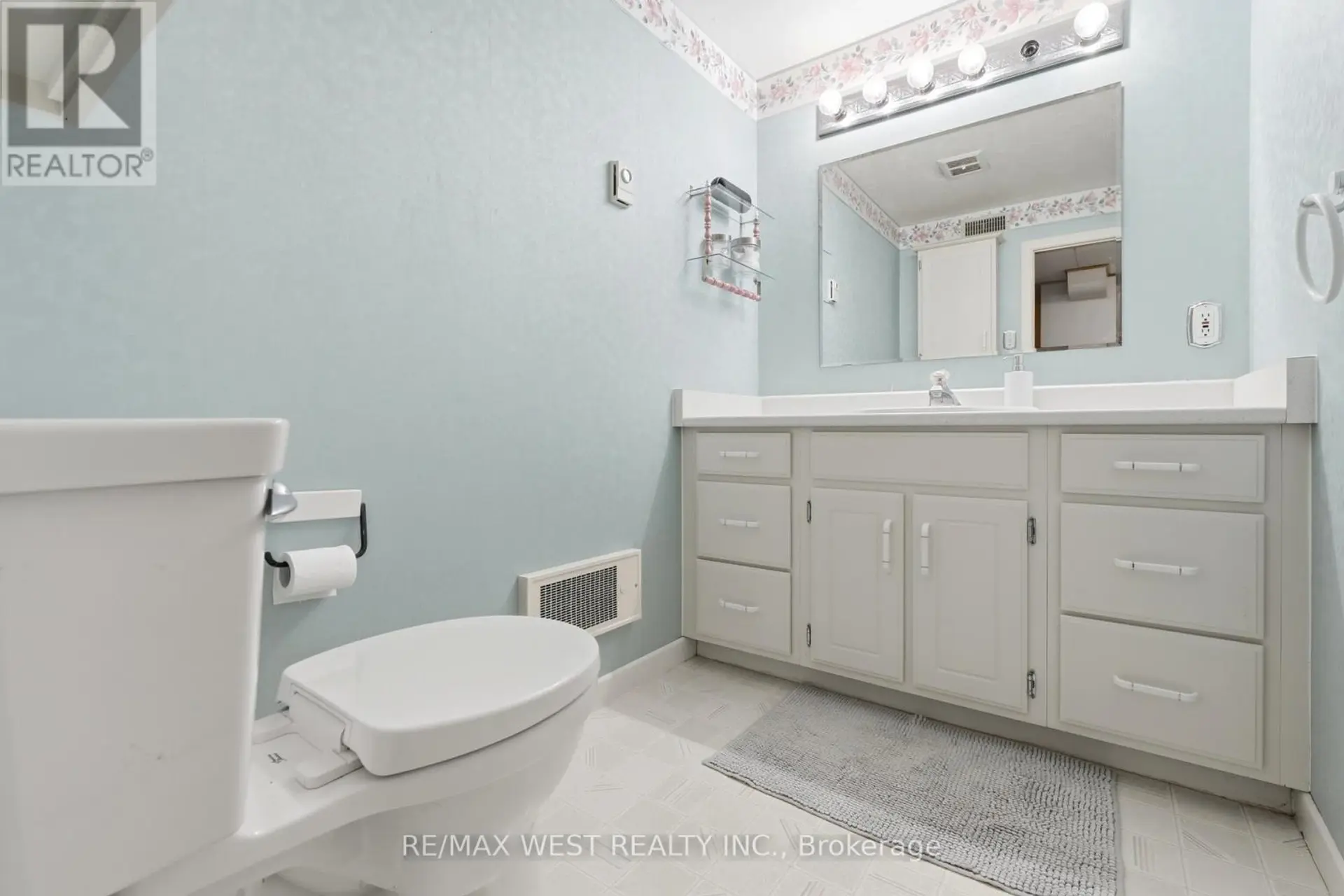 200 BOWER HILL ROAD - Image 13