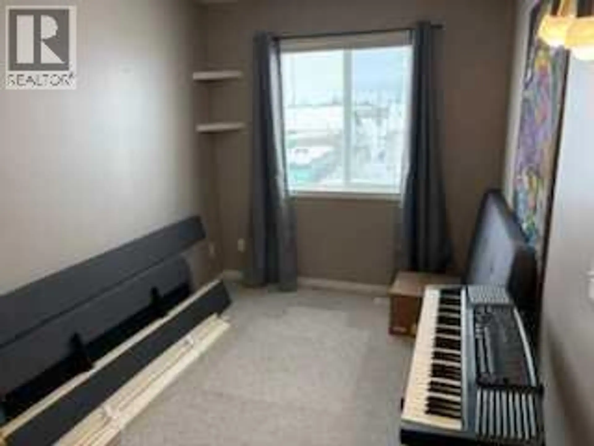 #47 33 Donlevy Avenue - Image 12