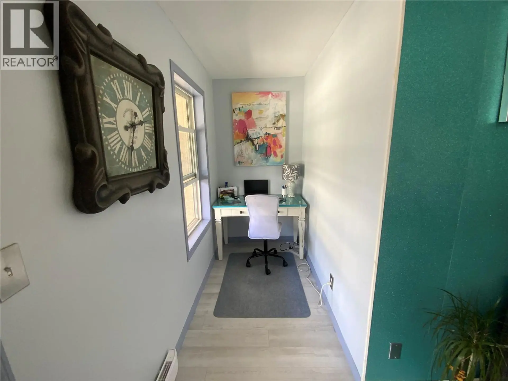 #204 865 Main Street - Image 10