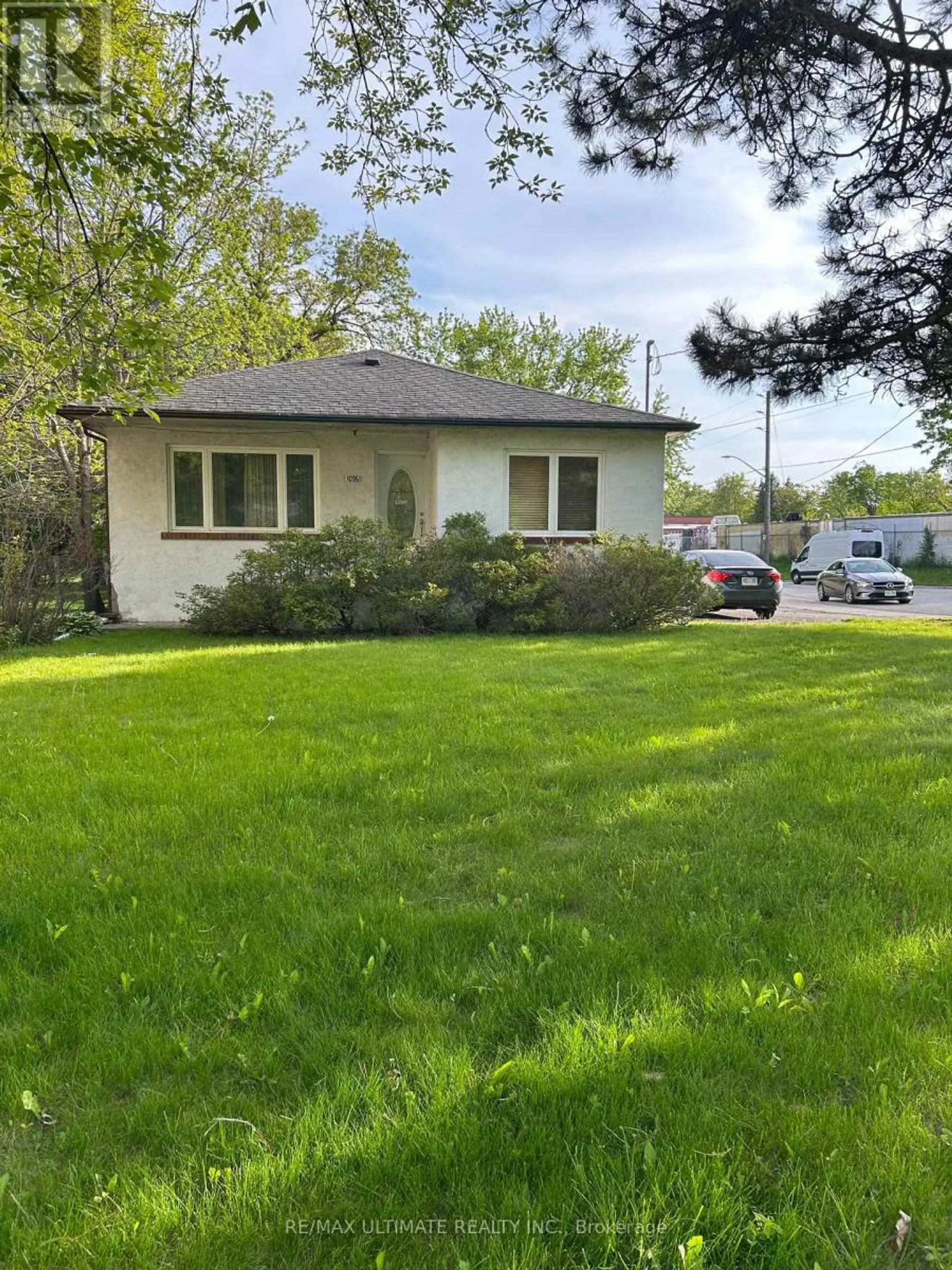 1076 DIXIE ROAD - Image 2