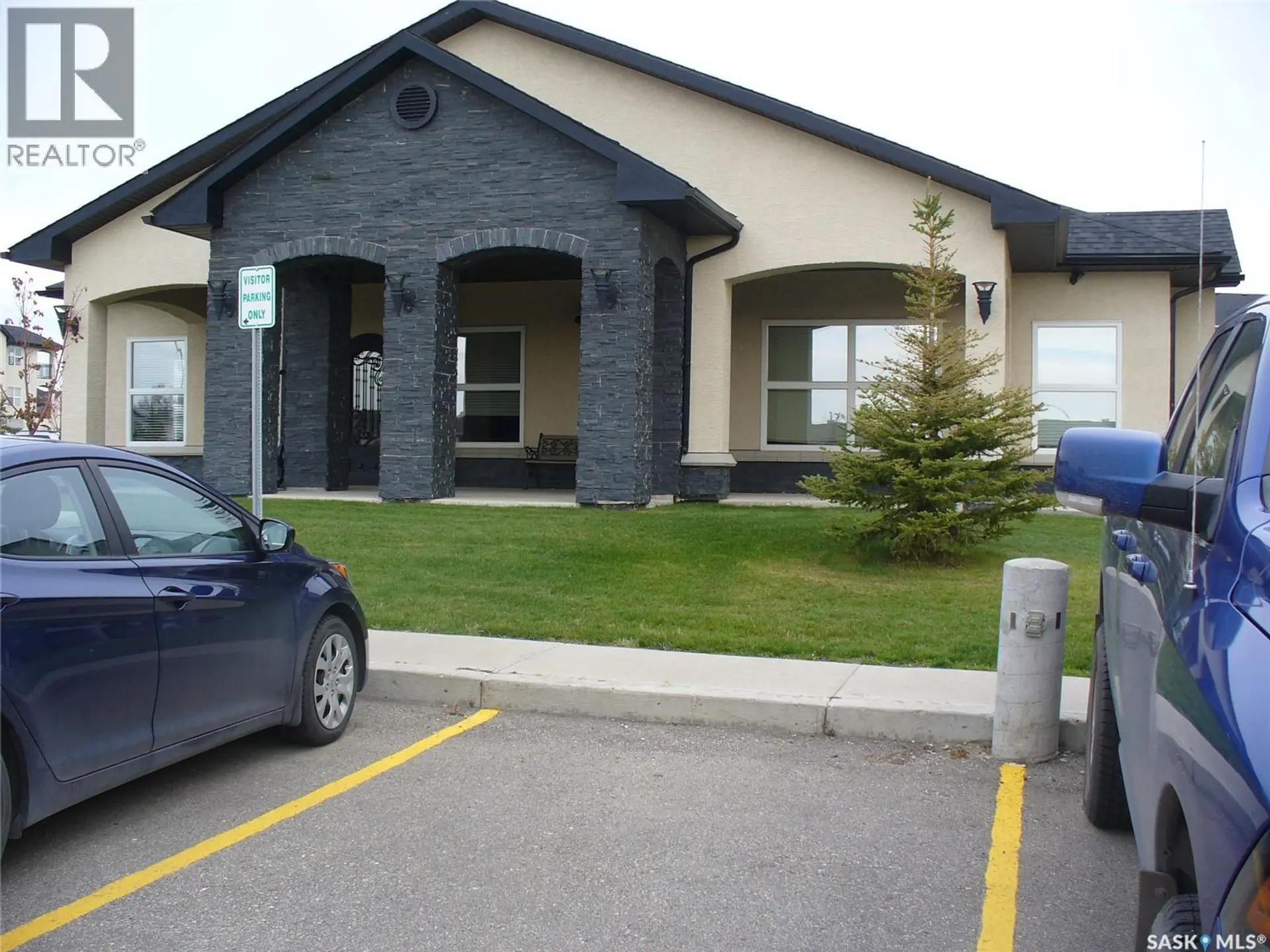 #210 1610 Dakota DRIVE - Image 11