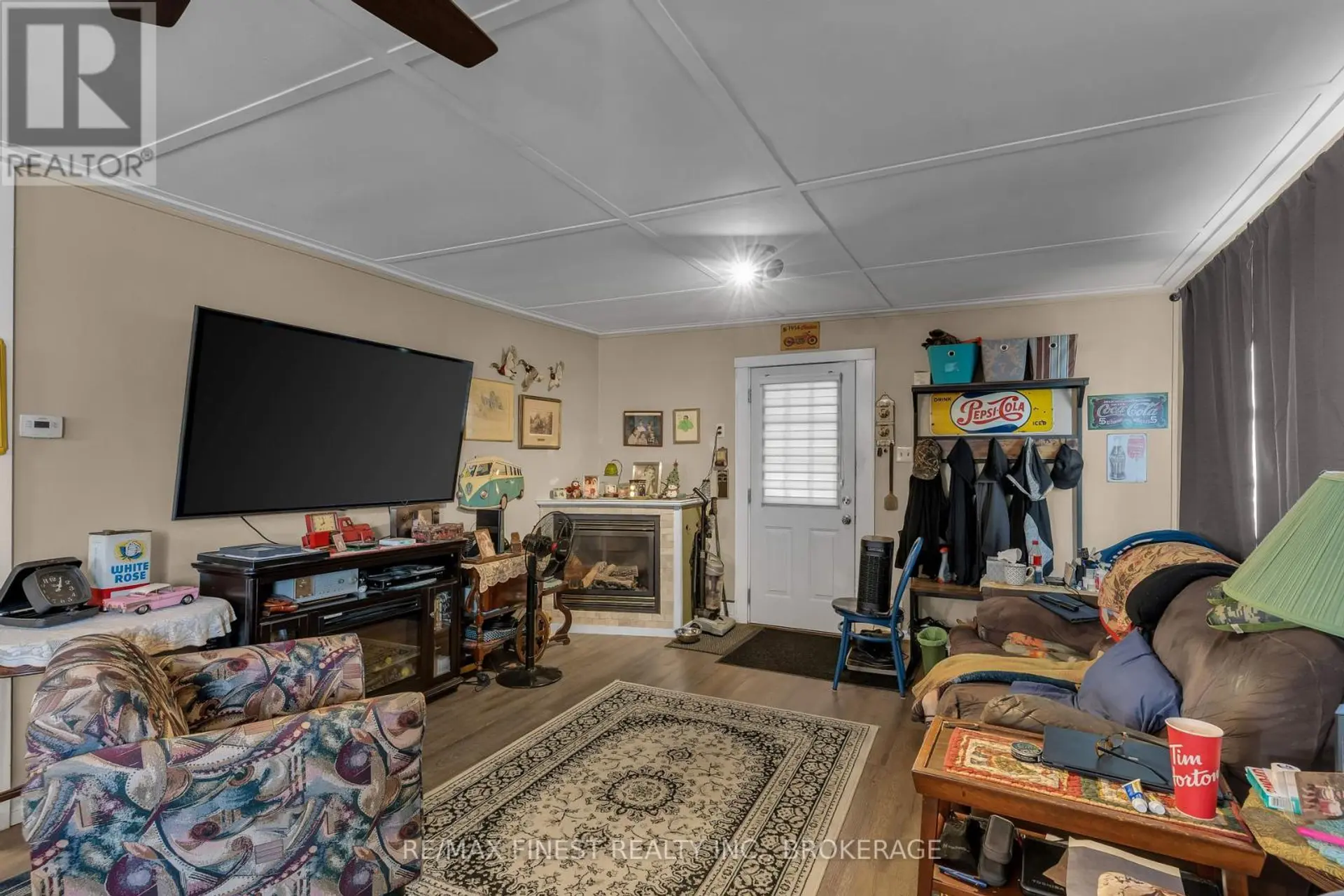 186 THOMAS STREET - Image 4