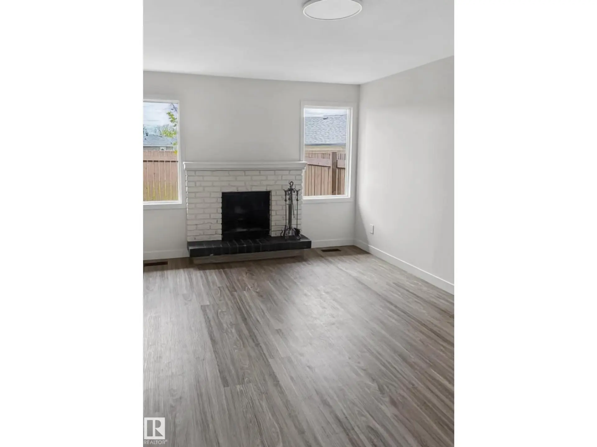 13833 24 ST W NW - Image 4