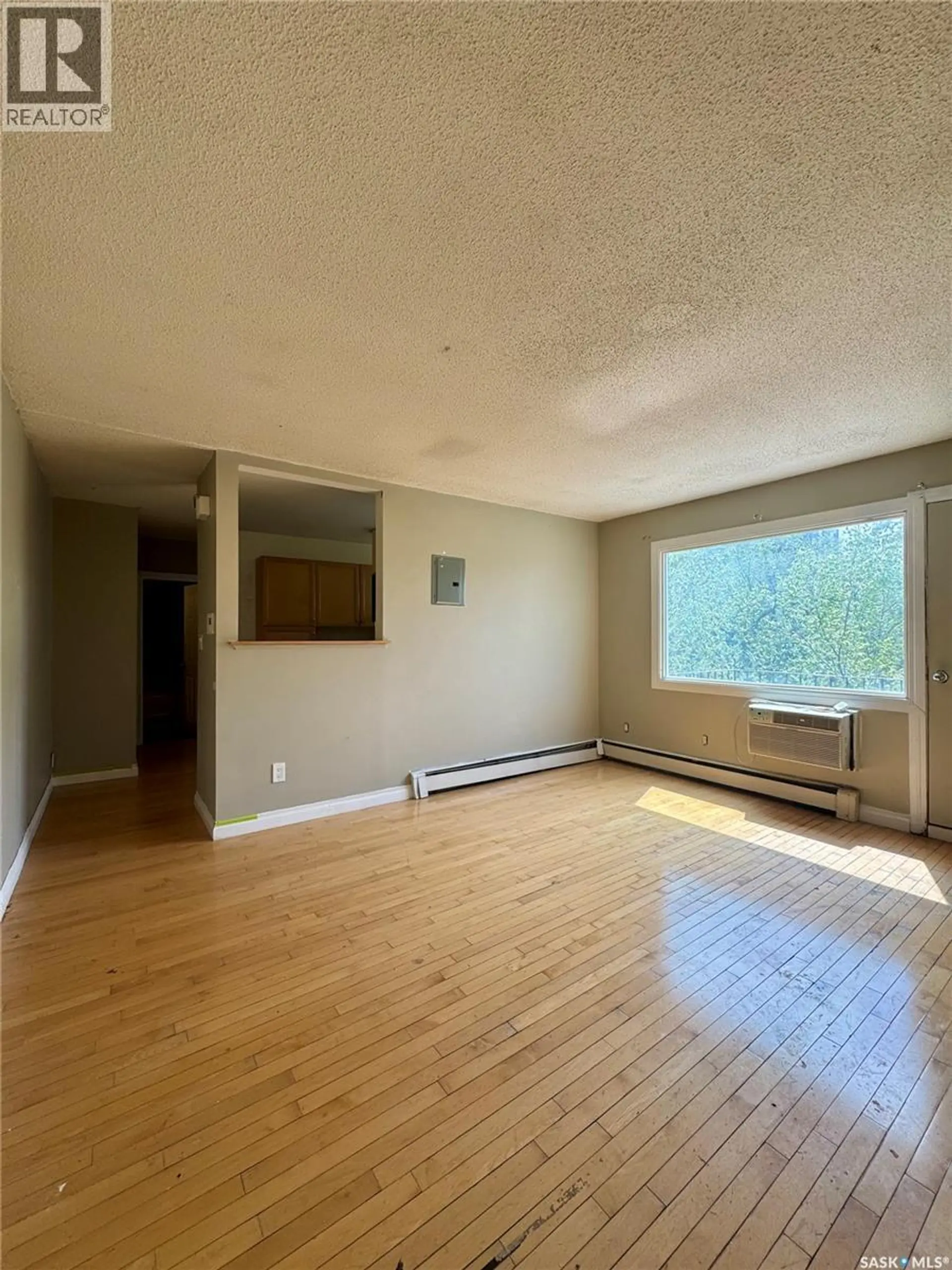 #11 2320 13TH AVENUE - Image 3