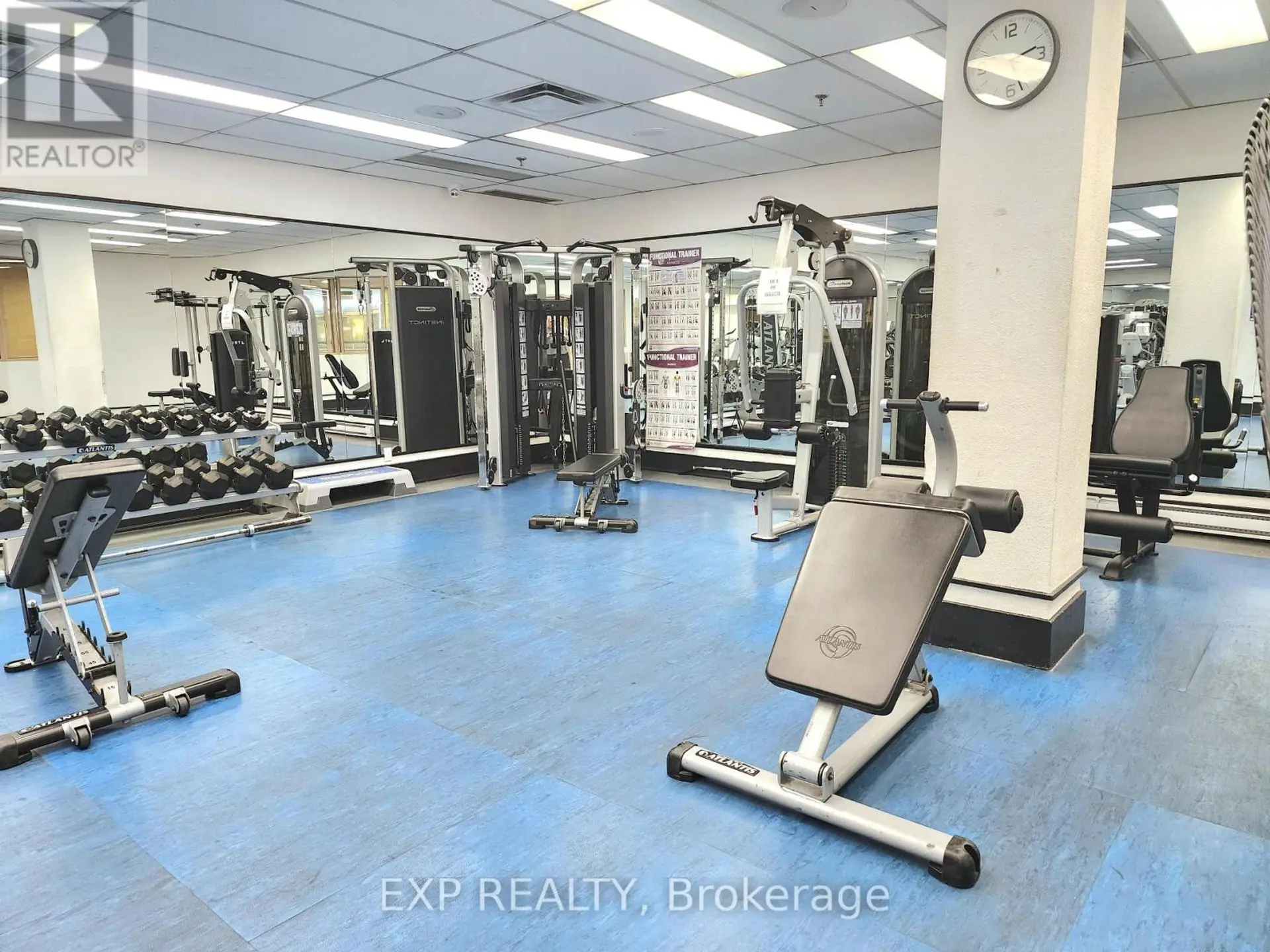 #1421 711 BAY STREET - Image 10