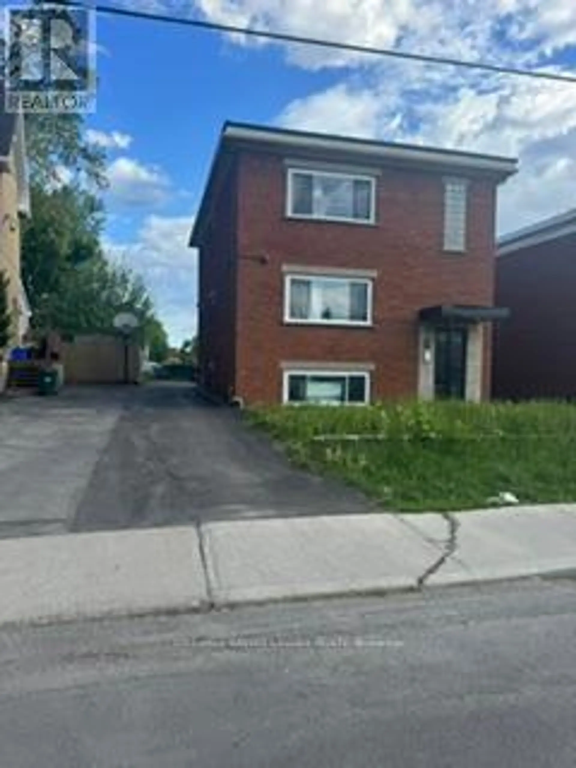 430 COTE STREET - Image 1