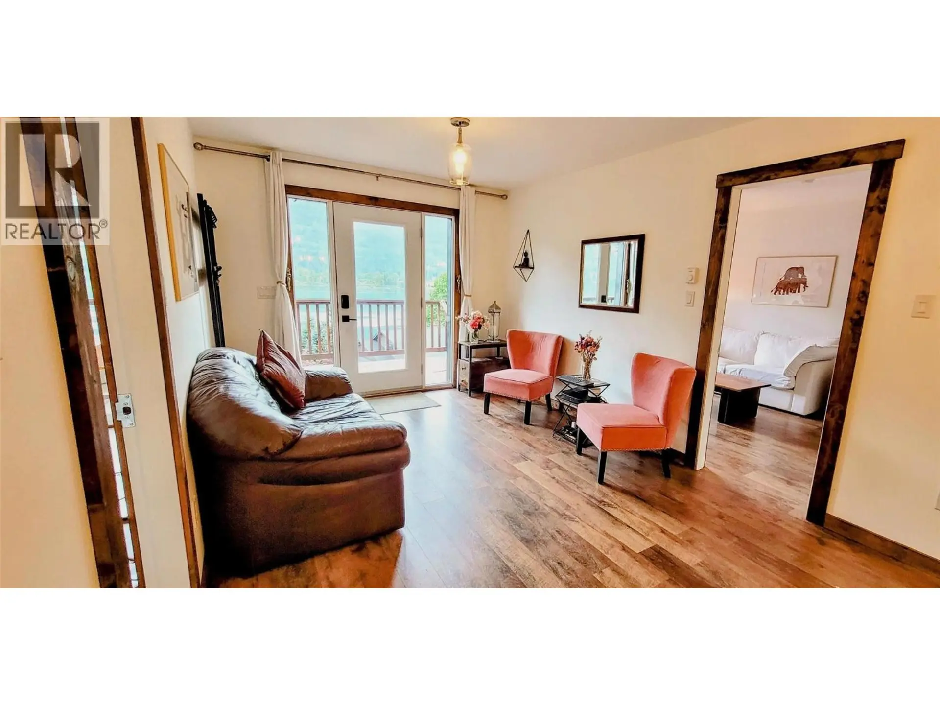 6421 Sunshine Drive - Image 3