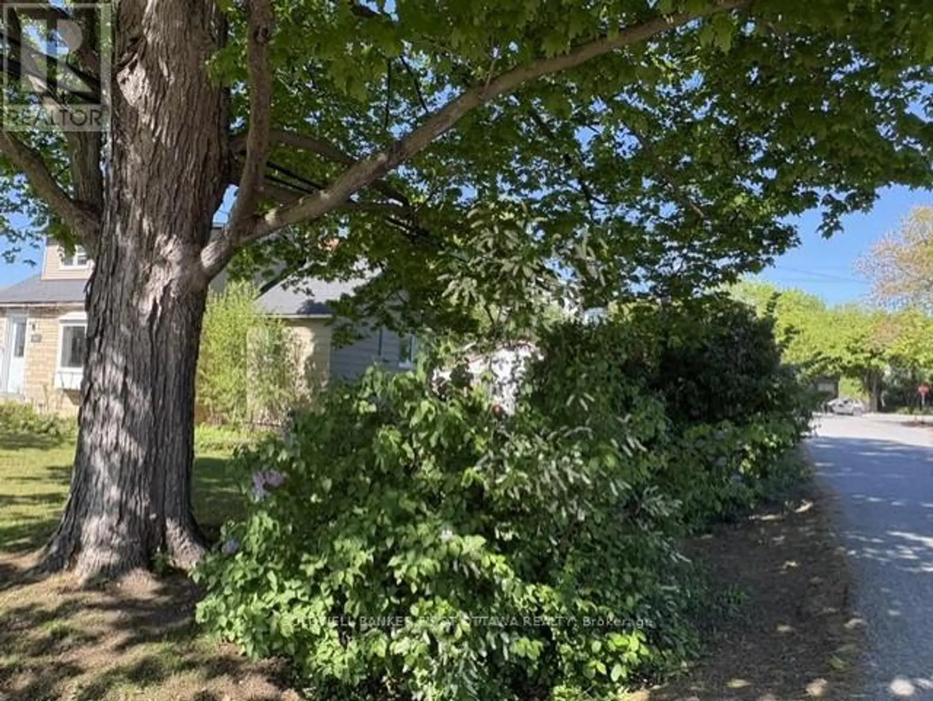 185 COMPTON AVENUE - Image 14