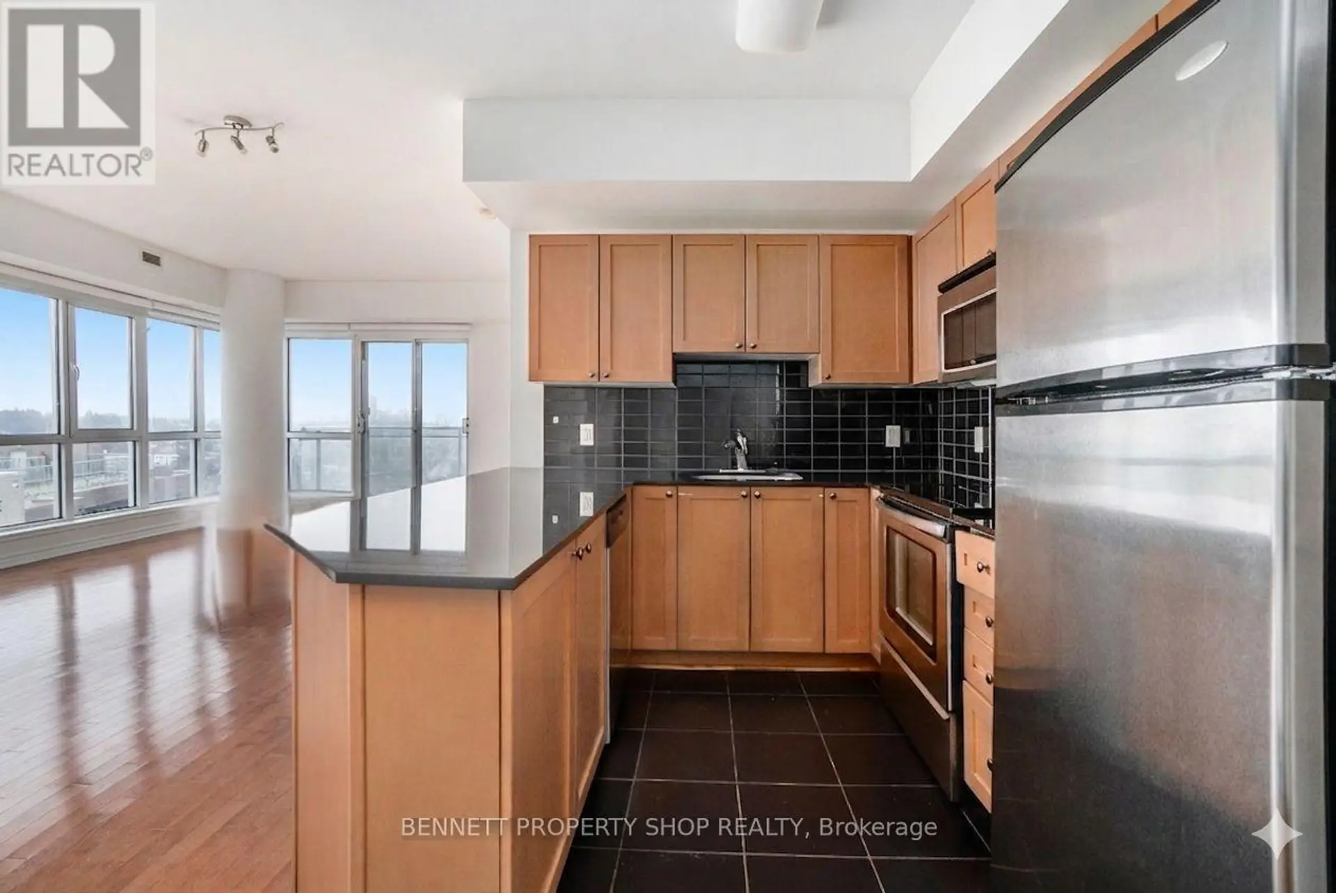 #1204 70 LANDRY STREET - Image 4