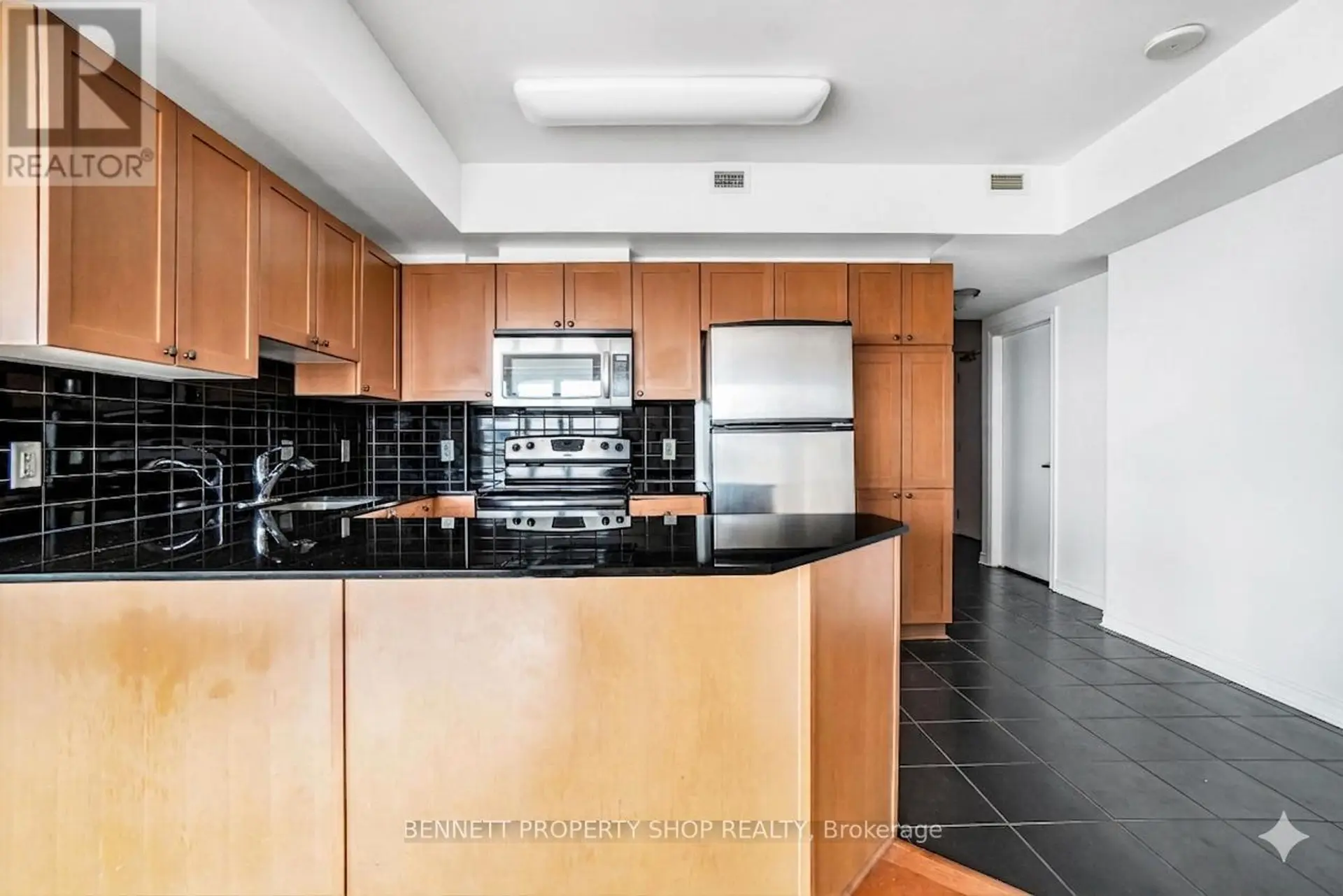 #1204 70 LANDRY STREET - Image 5
