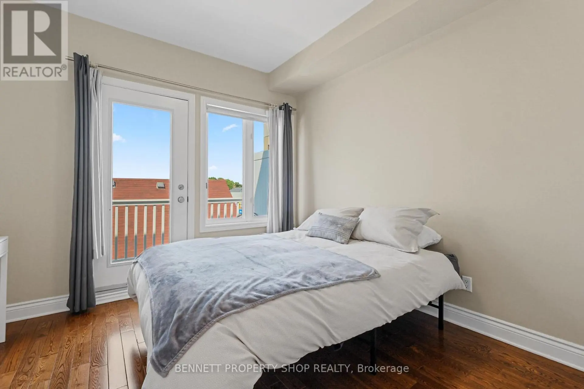 288 CAMBRIDGE STREET N - Image 15