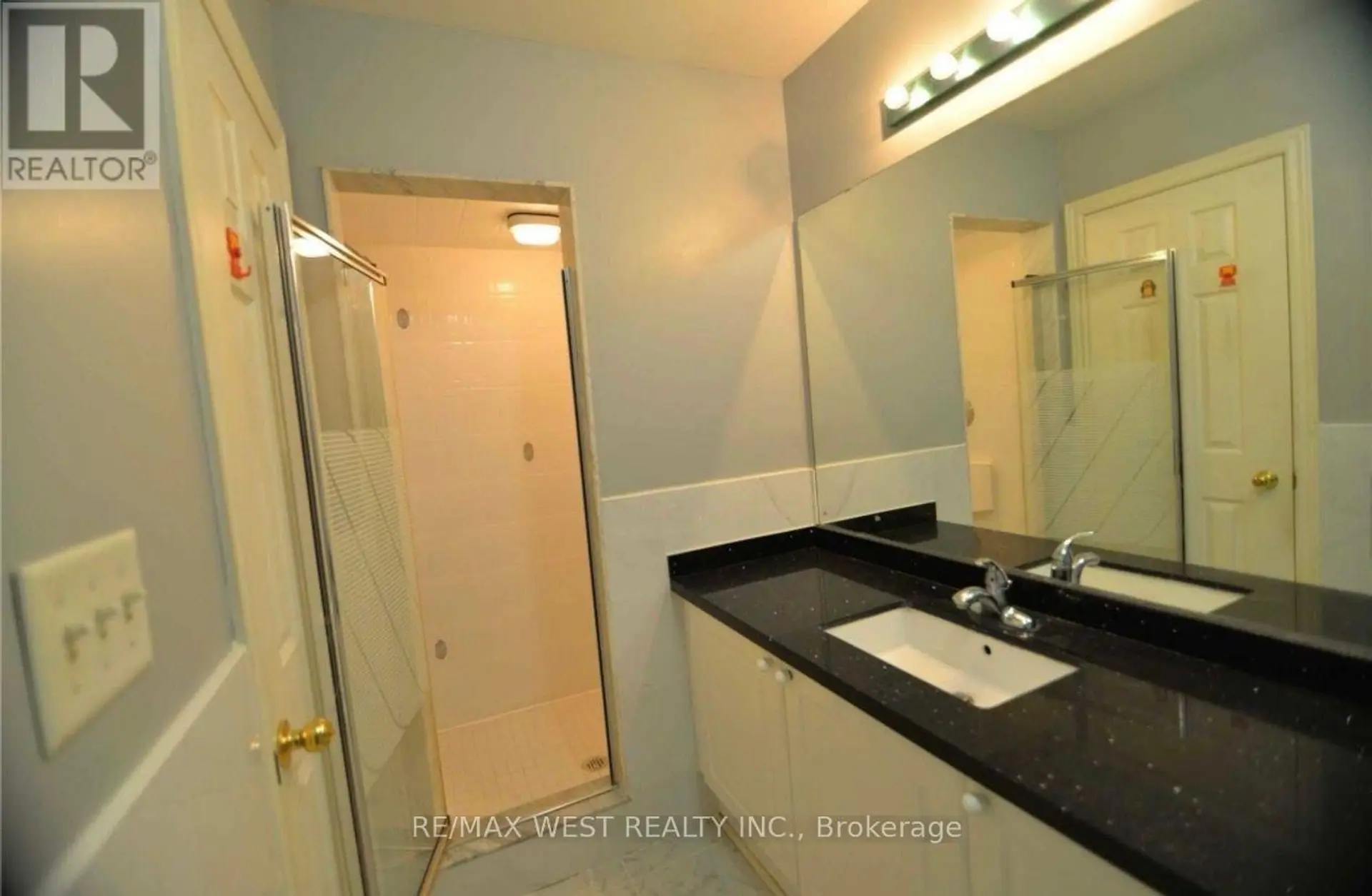 51 RICHWOOD STREET - Image 4