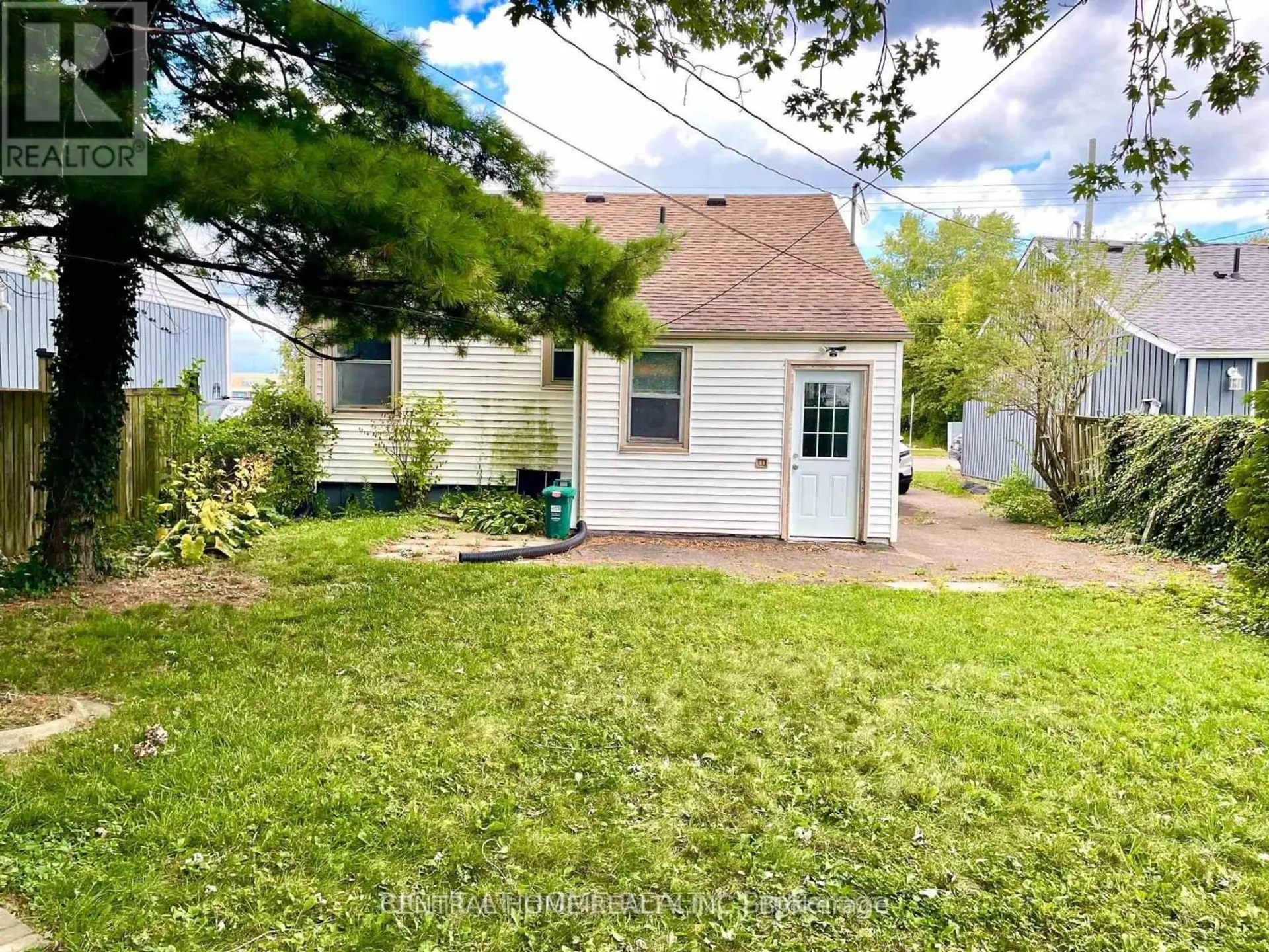 389 LINCOLN STREET - Image 2