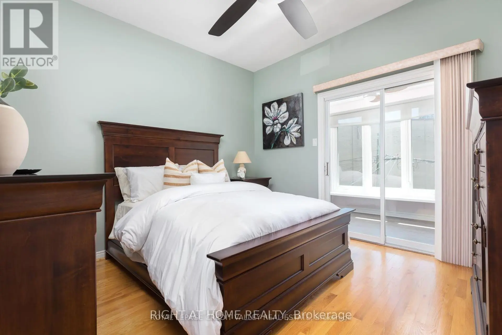 119 NIAGARA STREET - Image 9