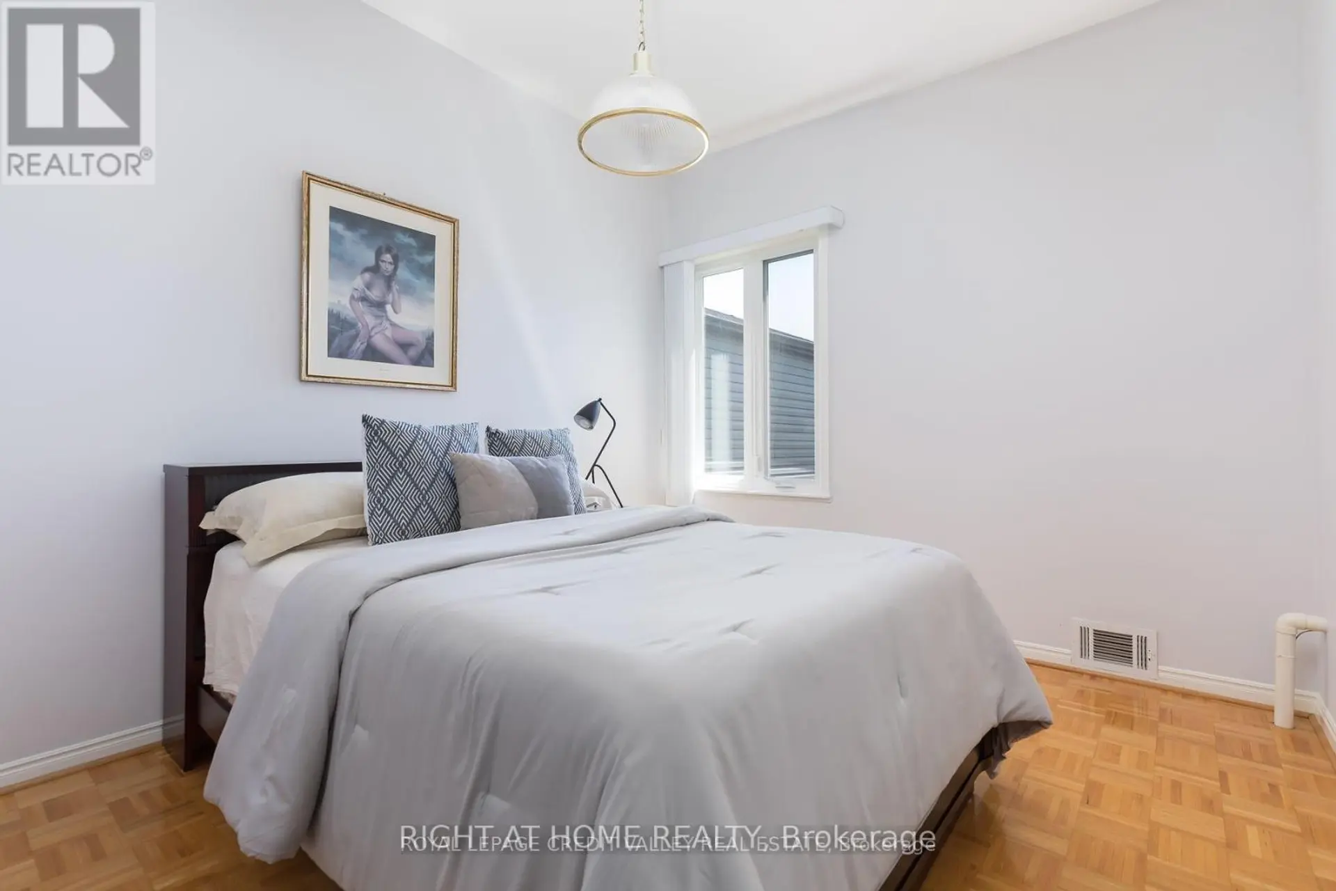 119 NIAGARA STREET - Image 7
