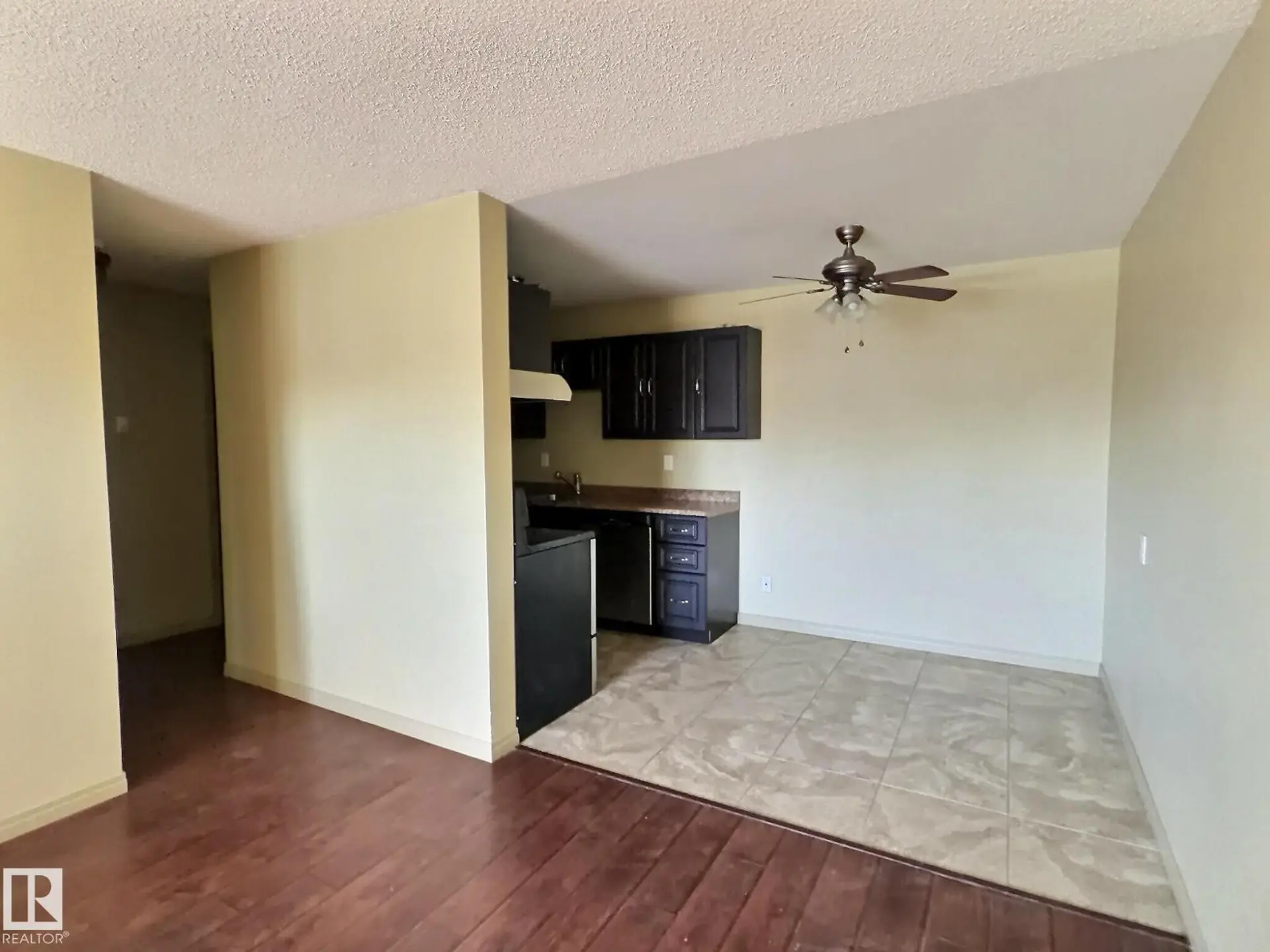 #306 9730 156 ST NW - Image 4