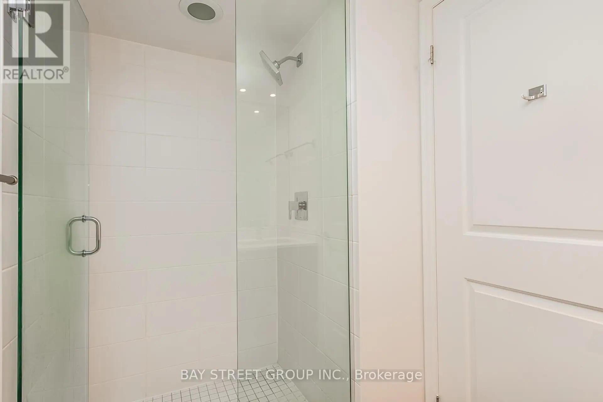 #1615 400 ADELAIDE STREET E - Image 12