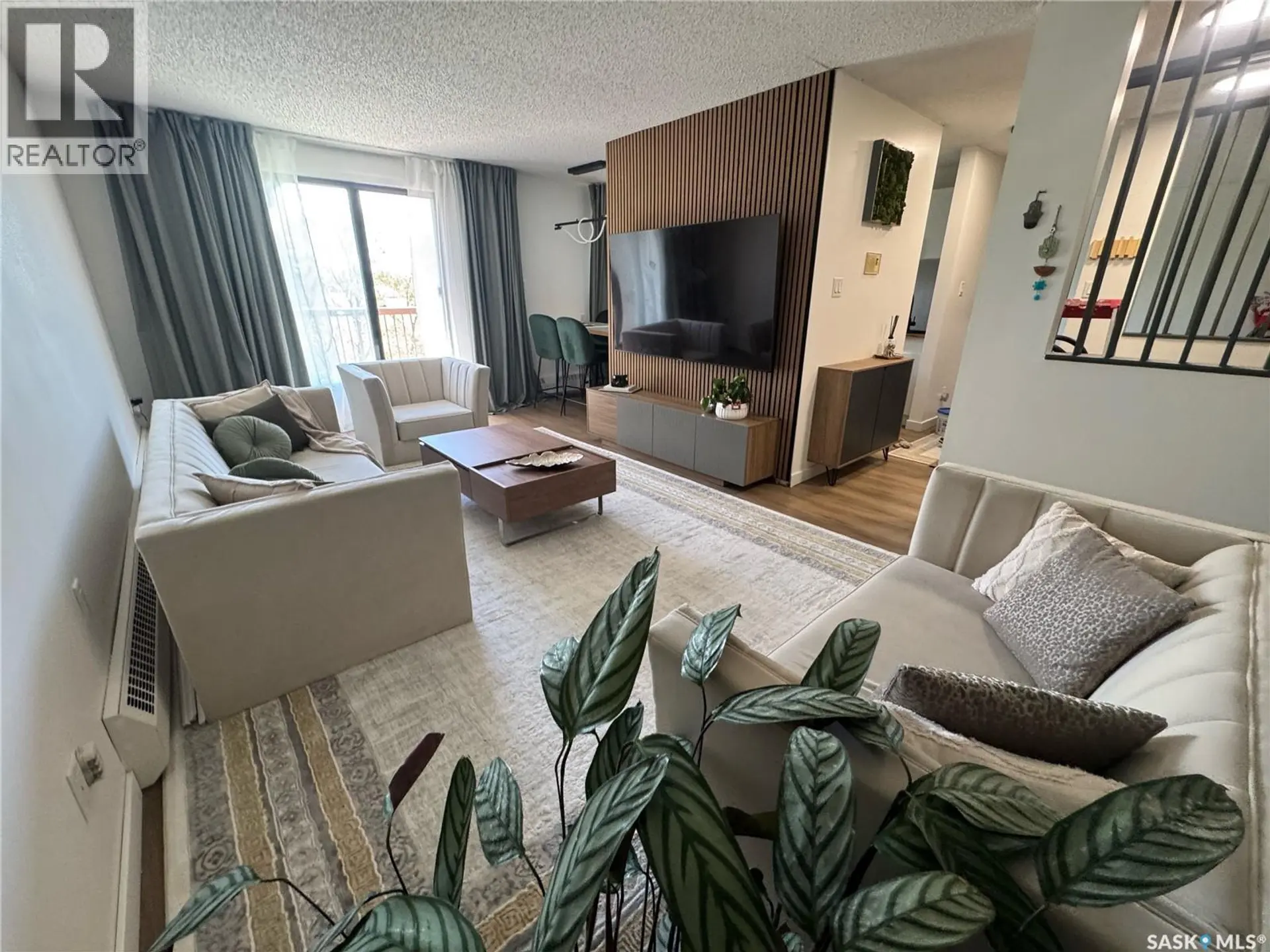 #306 31 Rodenbush DRIVE - Image 1