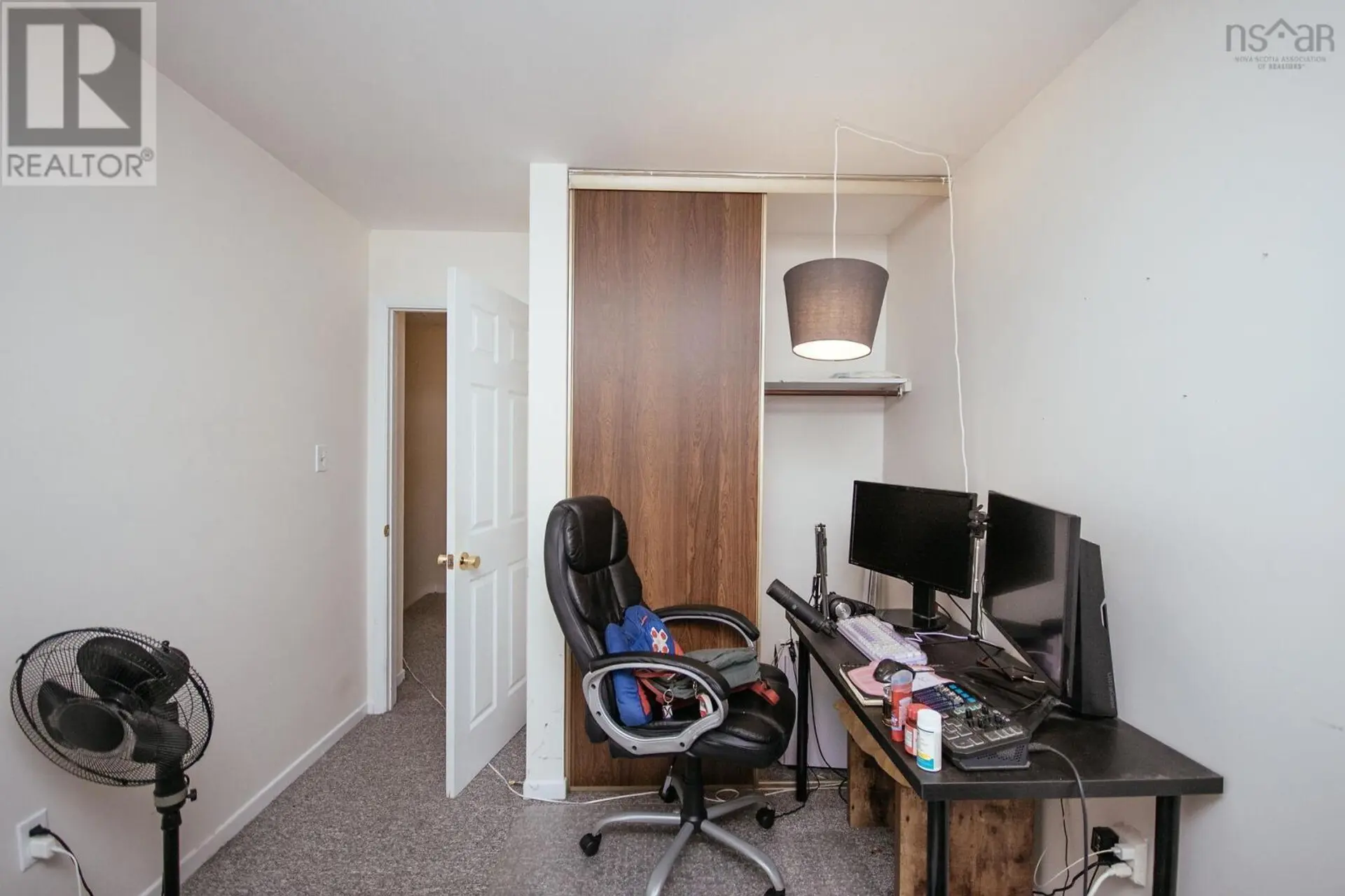 37 Armbro Lane - Image 8