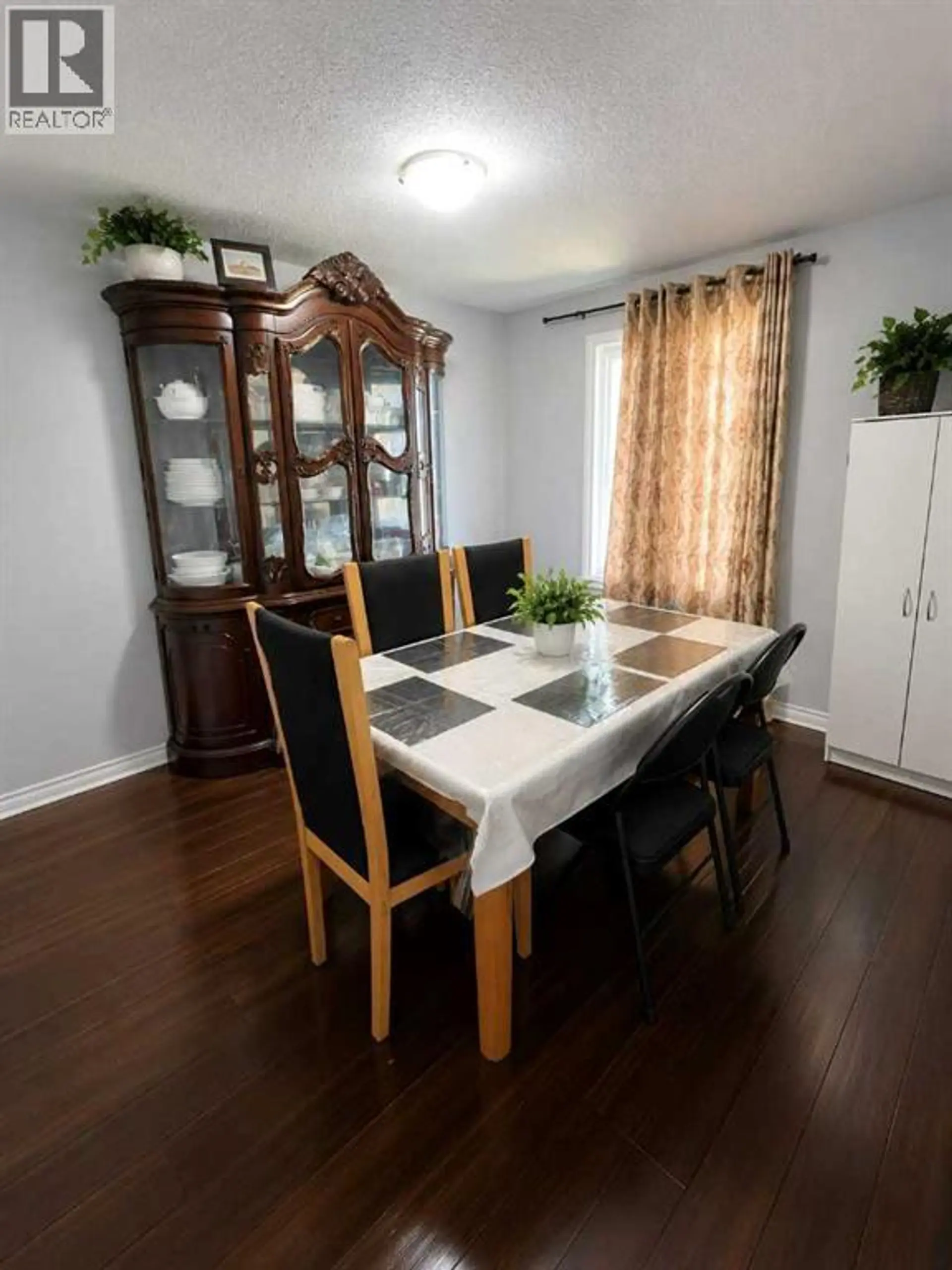 6479 68 Street NE - Image 5