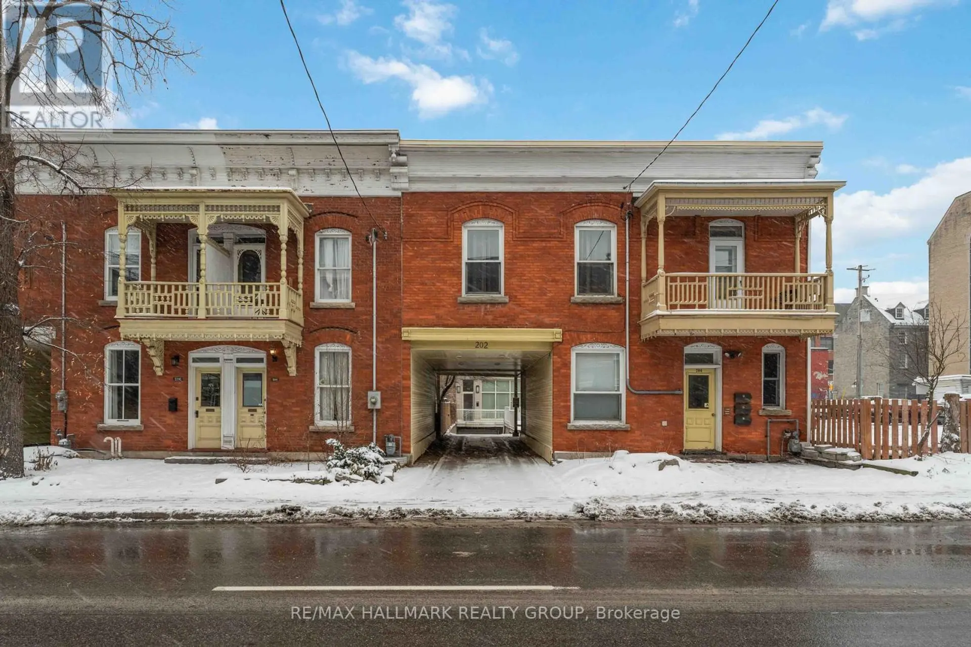 #15 202 ST PATRICK STREET - Image 16