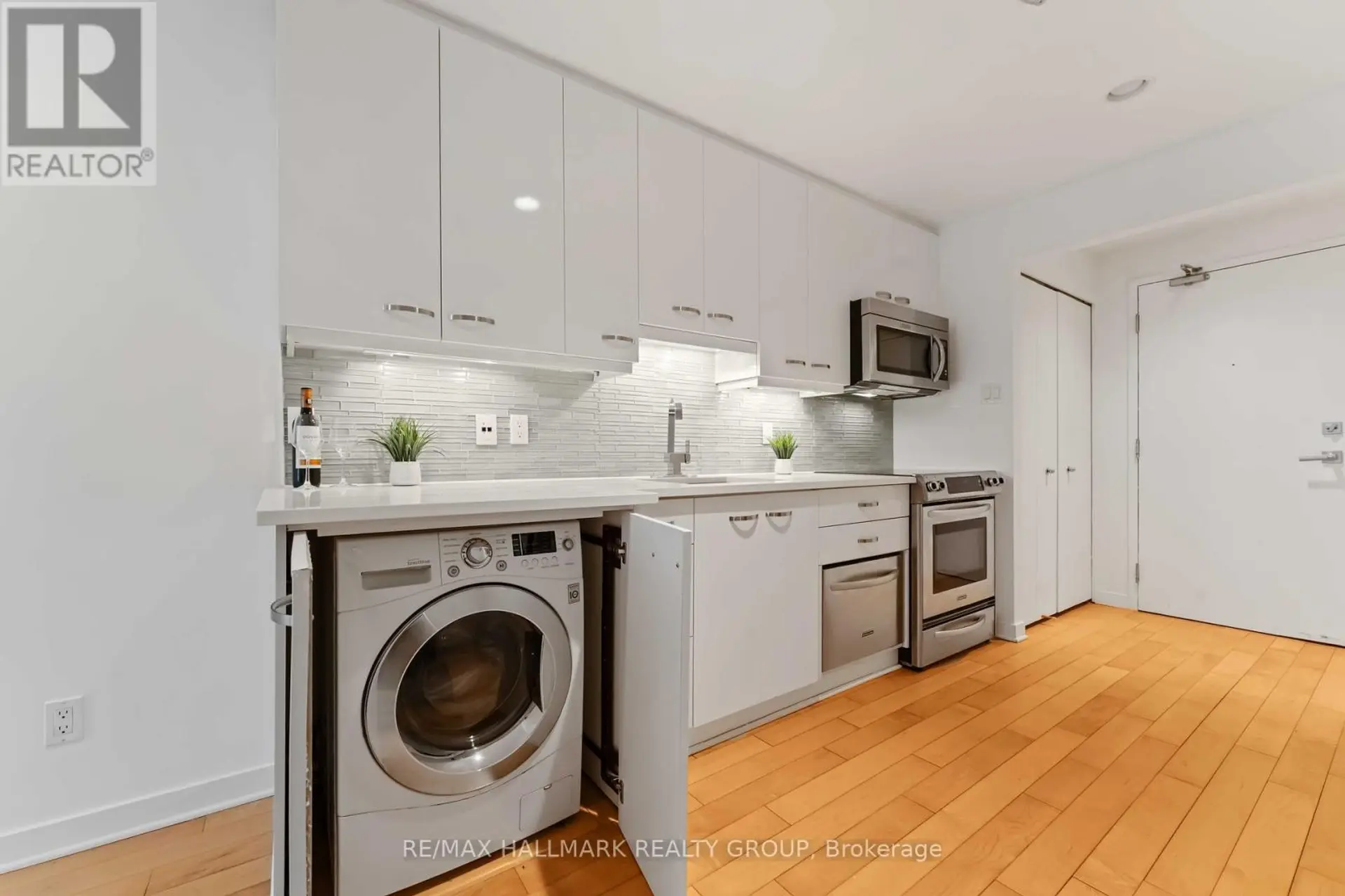 #15 202 ST PATRICK STREET - Image 5