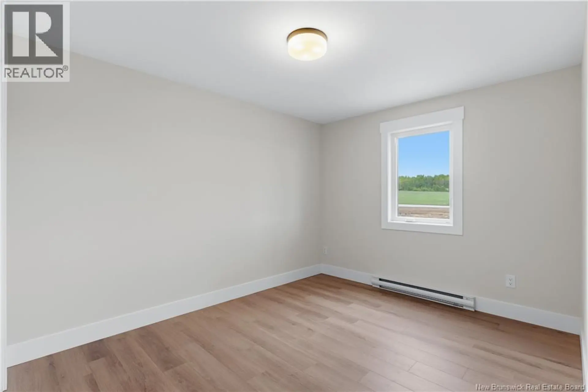 272 MacCoun Street - Image 4