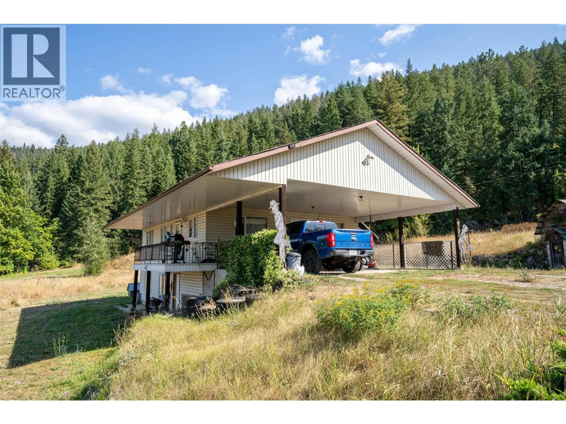 4596 Back Enderby Road - Image 2