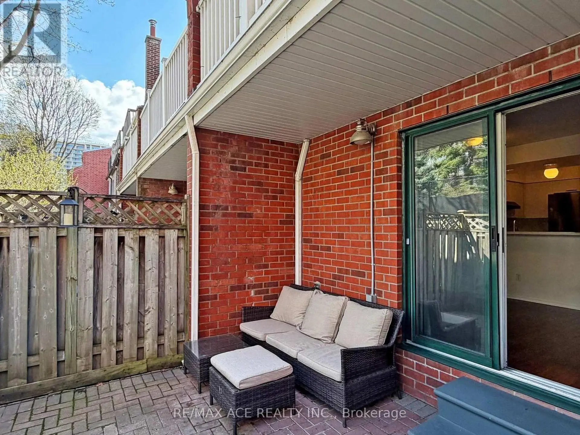 #14 660B WELLINGTON STREET W - Image 18