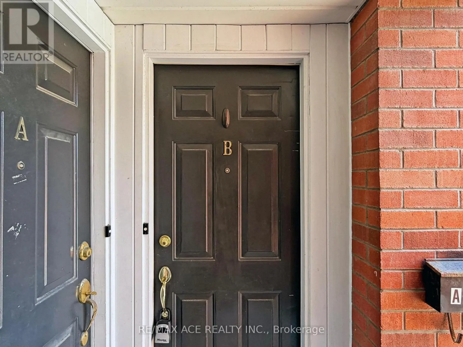 #14 660B WELLINGTON STREET W - Image 4