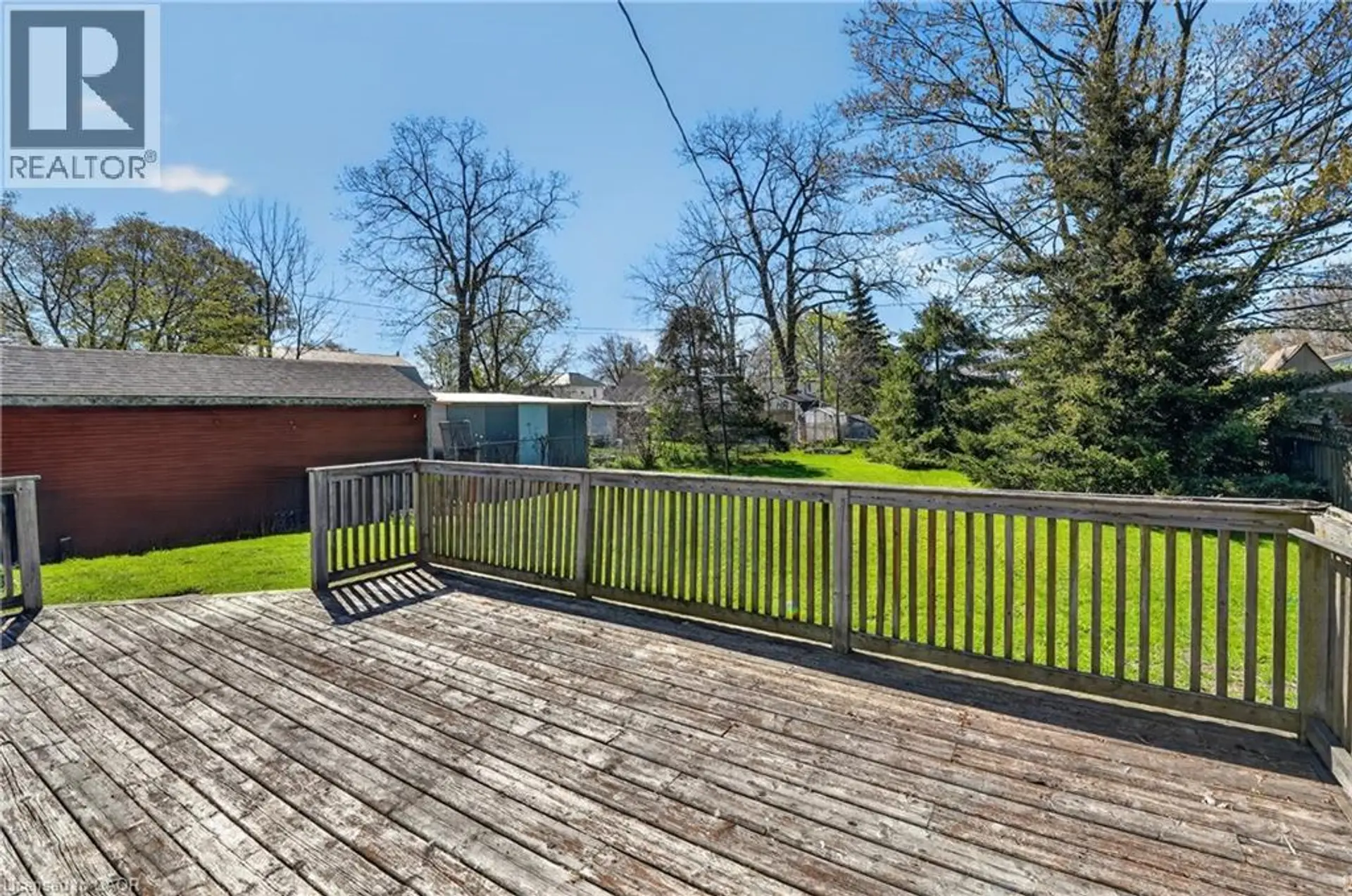 520 ALDER Street E - Image 13