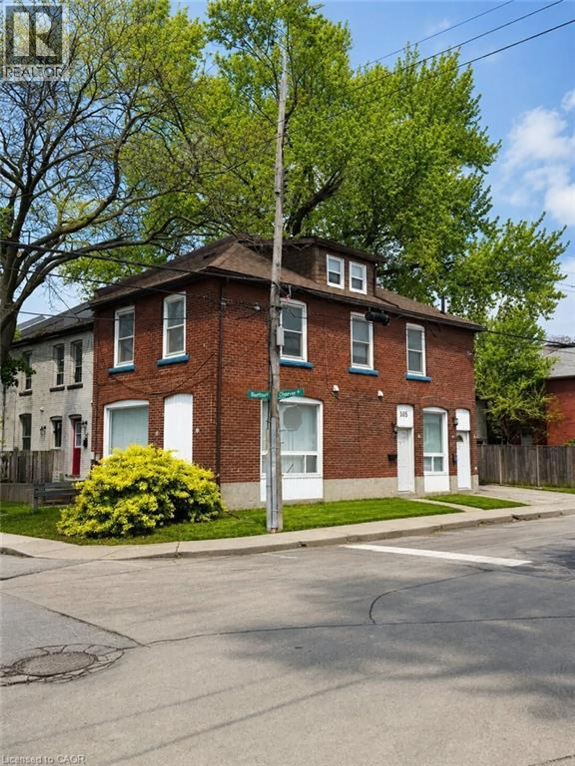 105 CHEEVER Street - Image 2