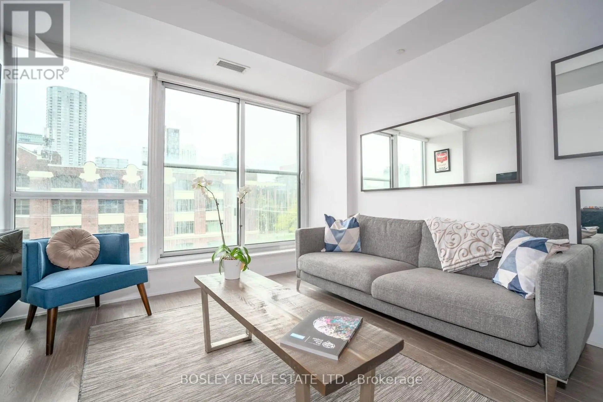 #401 508 WELLINGTON STREET - Image 1