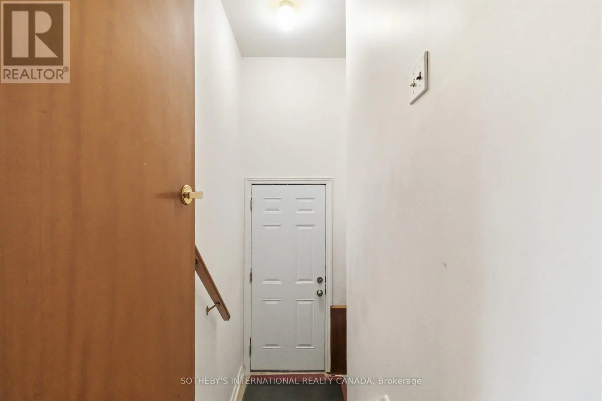 11 PAGODA PLACE - Image 16