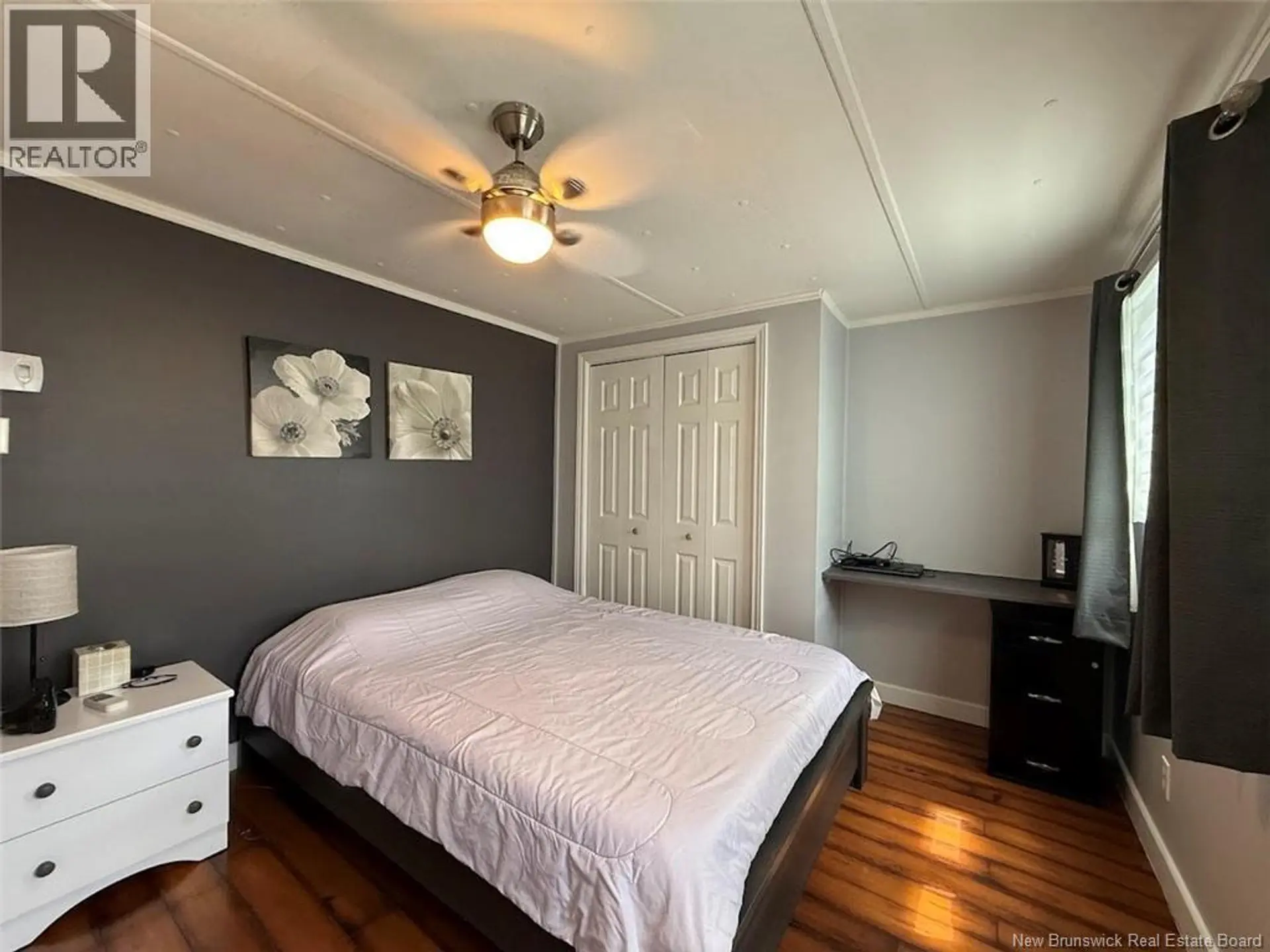 2037 Centrale Street - Image 7