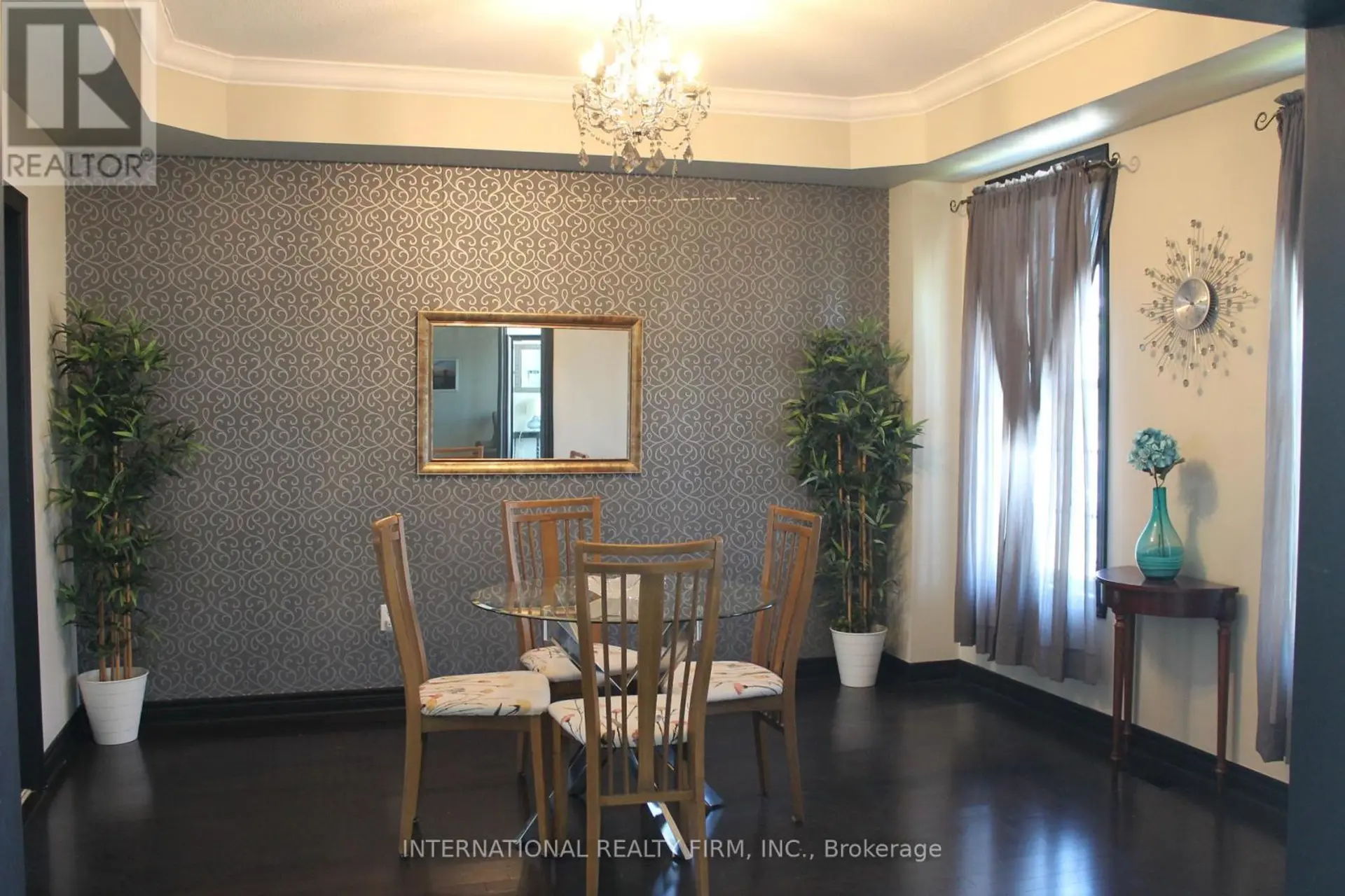 412 WRIGHT CRESCENT - Image 6