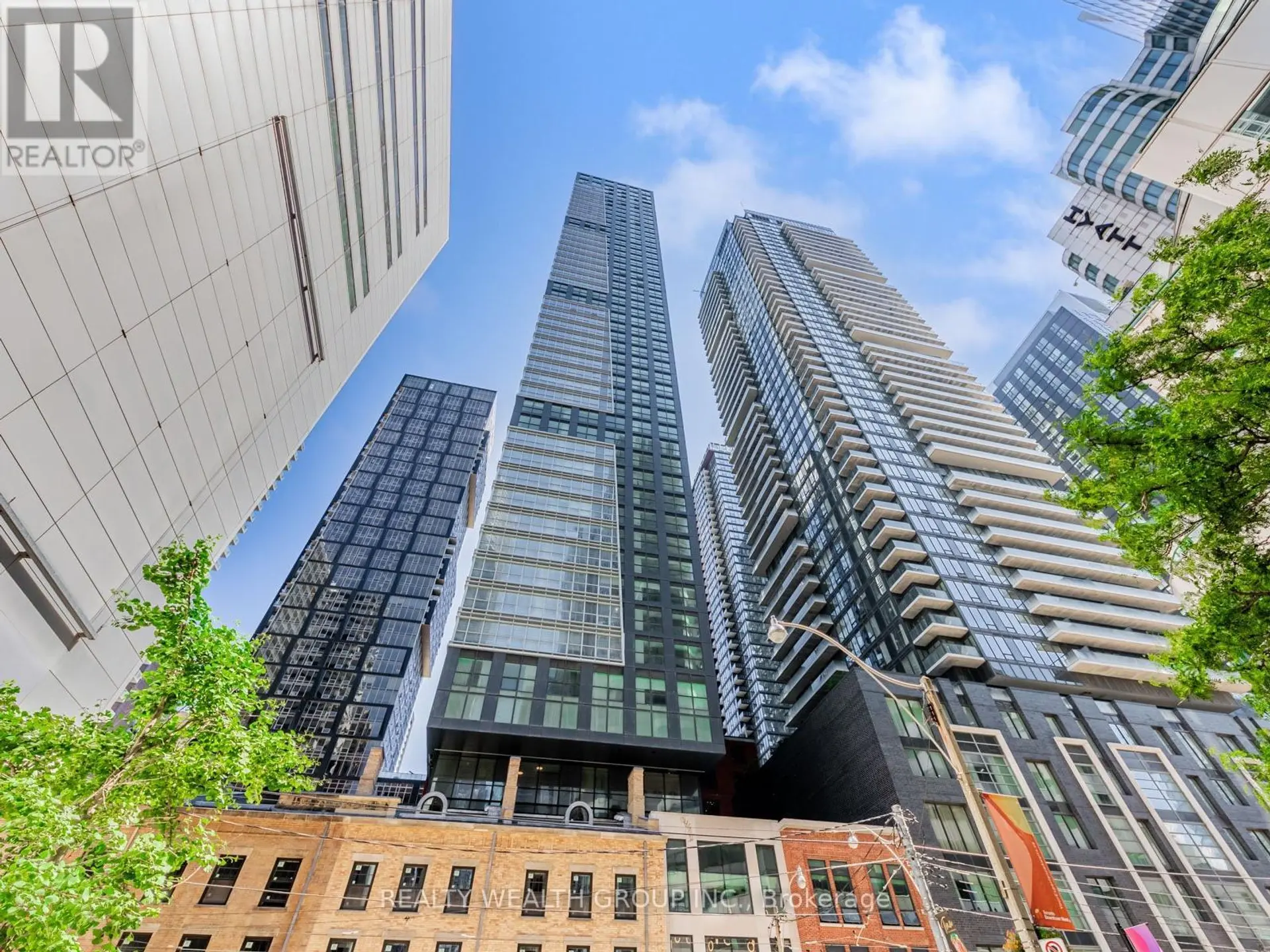 #1305 327 KING STREET W - Image 15
