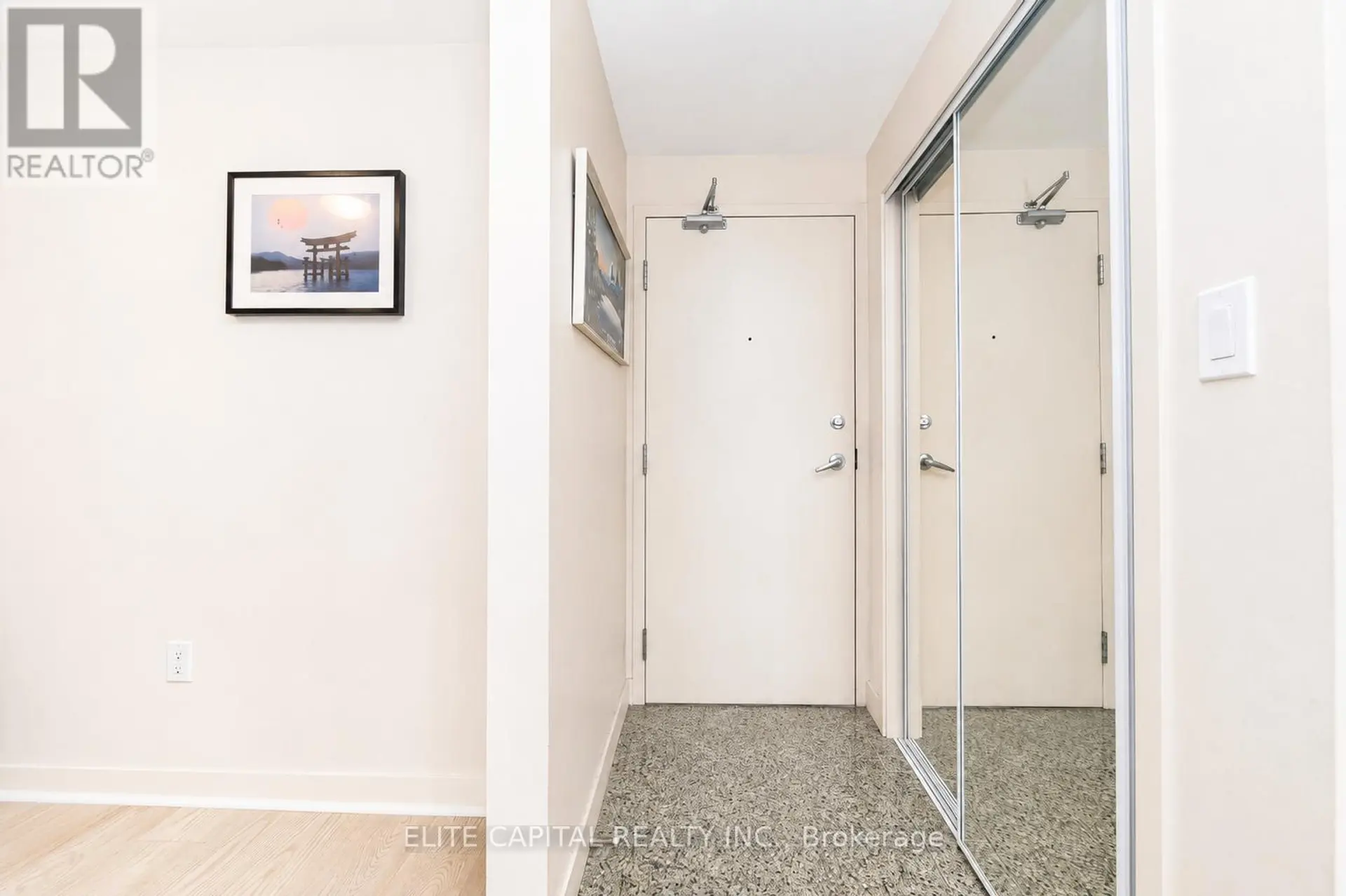 #1008 10 NAVY WHARF COURT - Image 1