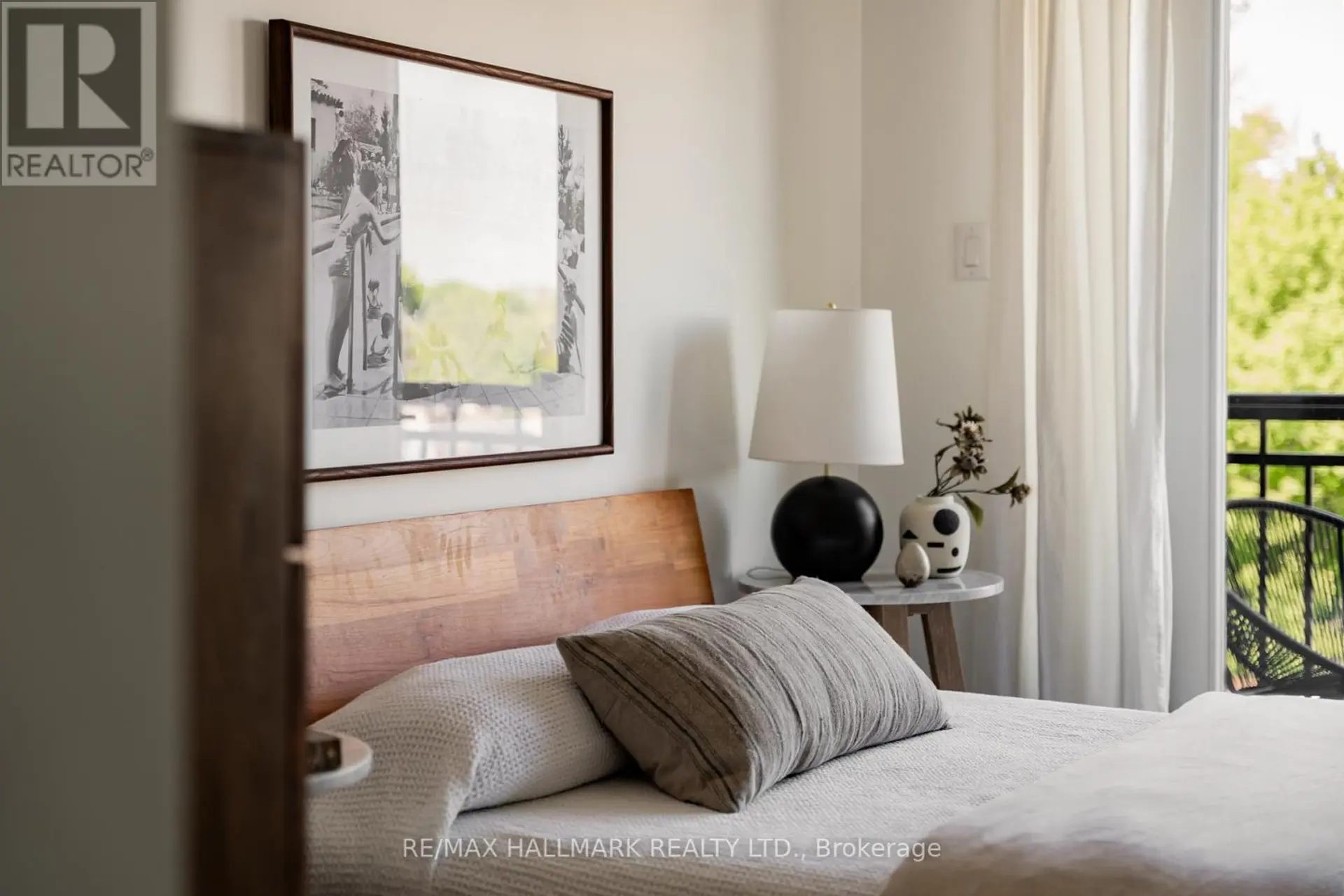 #15 100 COXWELL AVENUE - Image 8