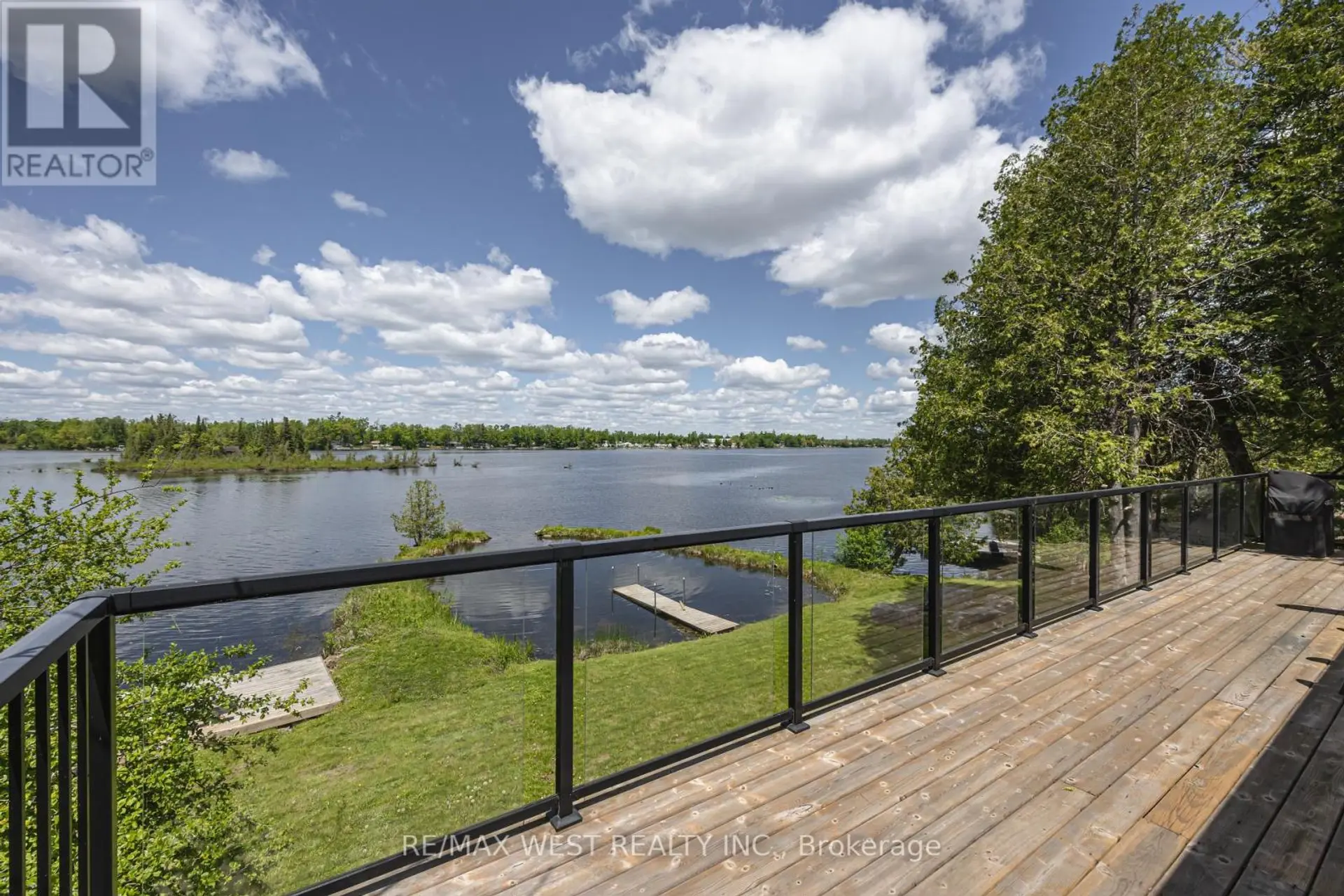 15 MANCHESTER TRAIL - Image 14